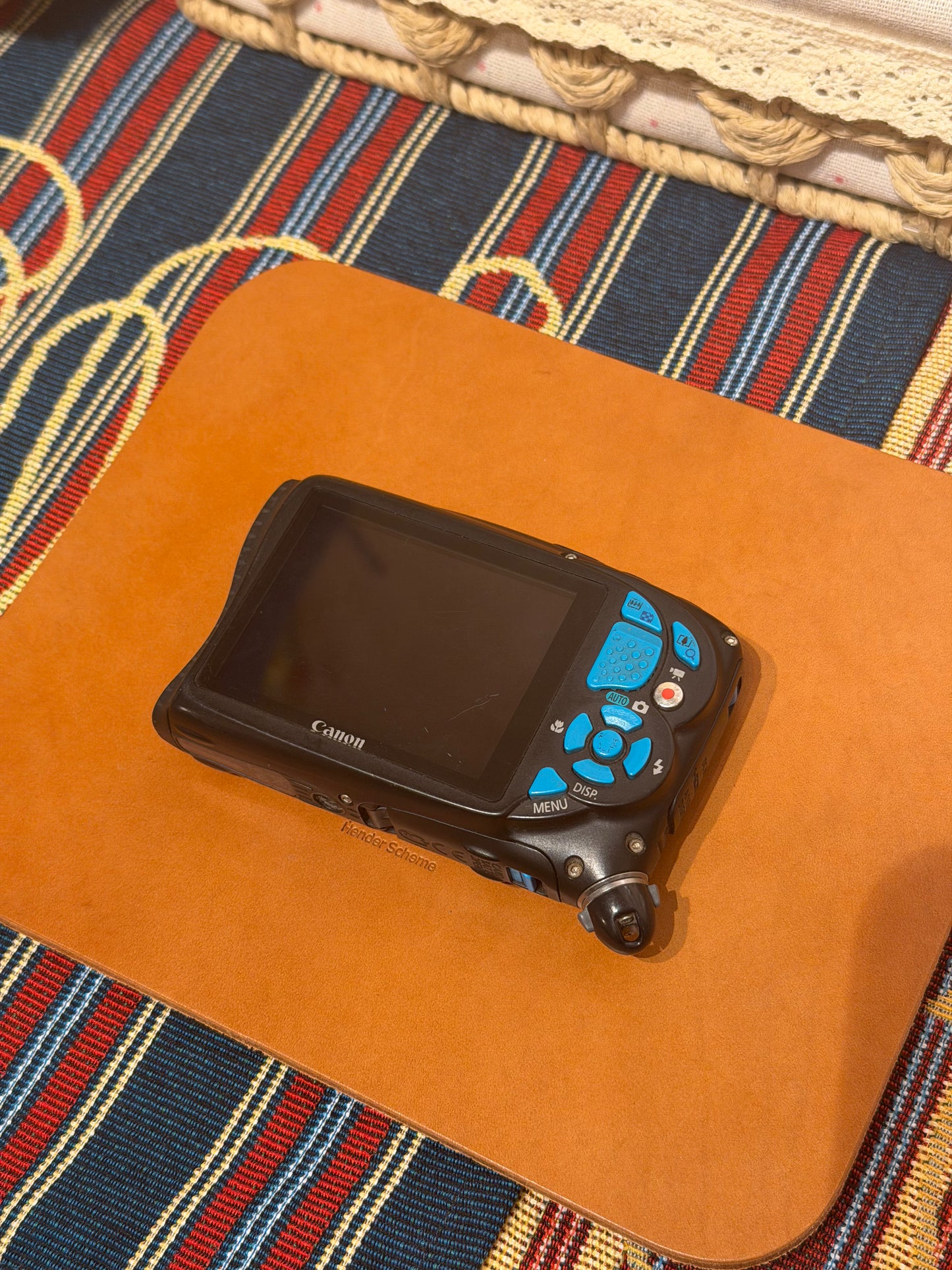 Canon PowerShot D20 12.1MP Blue