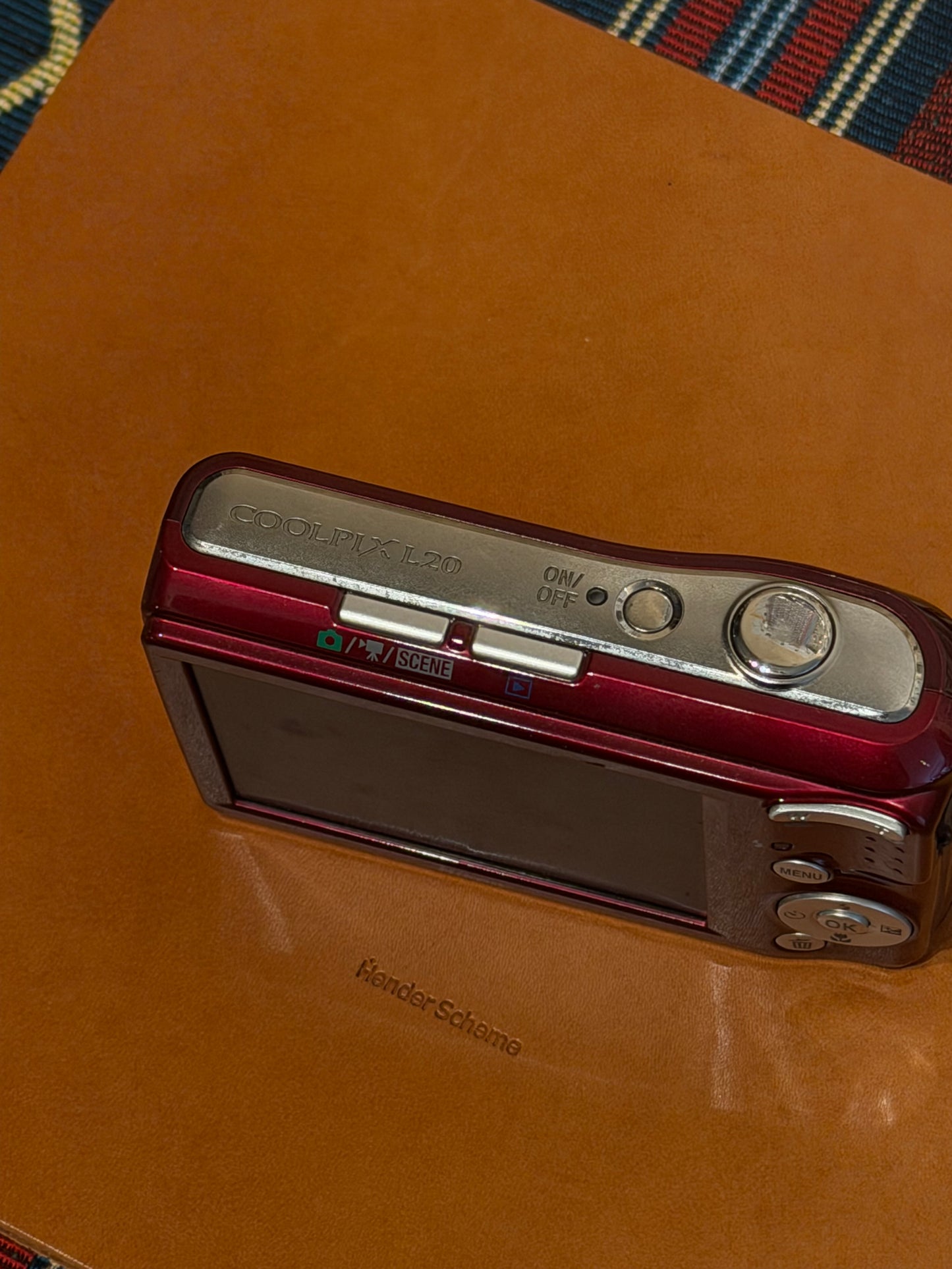 Nikon Coolpix L20 10MP Red