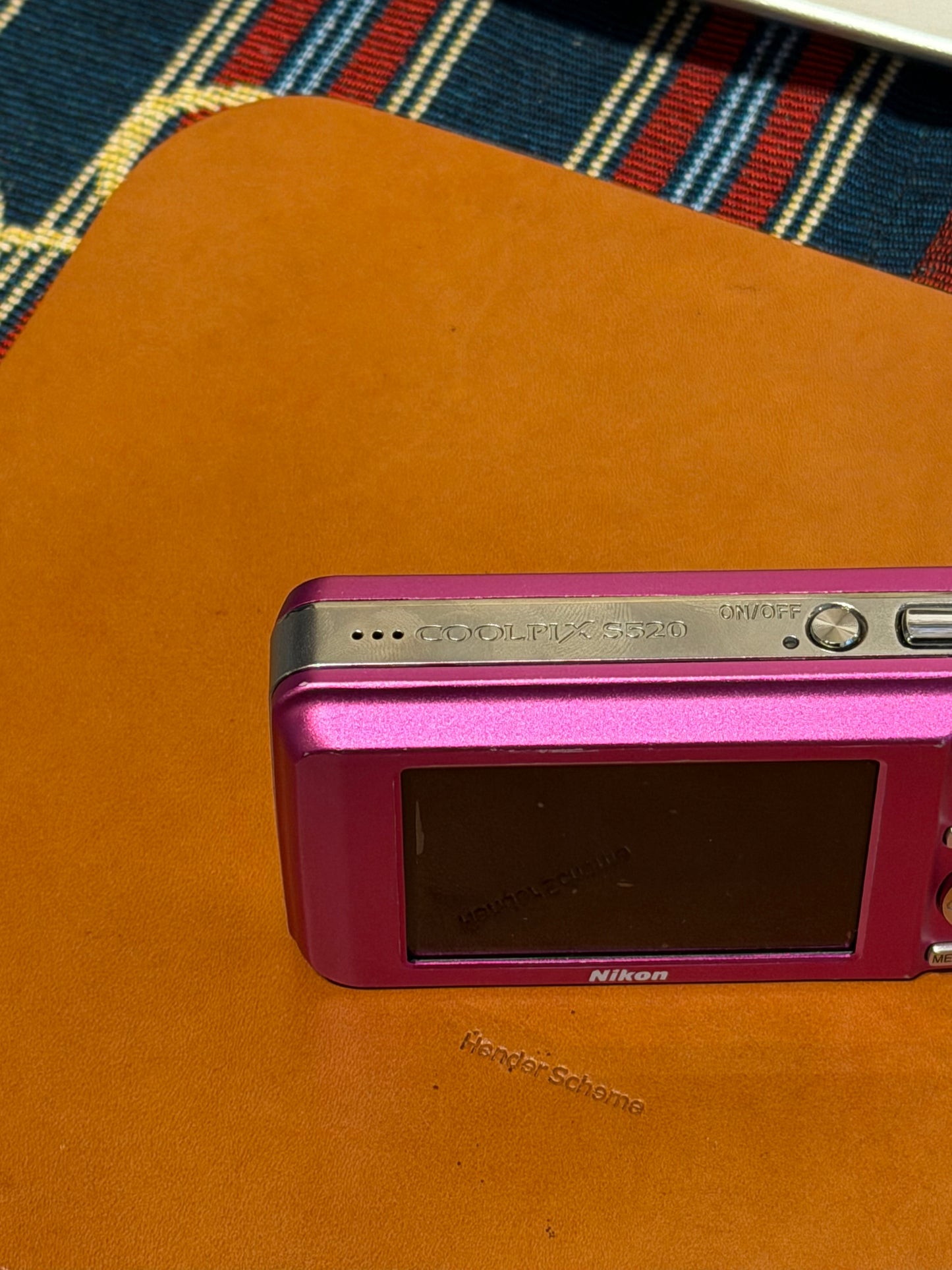 Nikon COOLPIX S520 8MP Pink