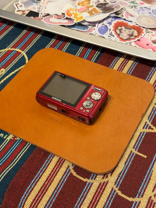 Samsung PL55 12.2MP Red