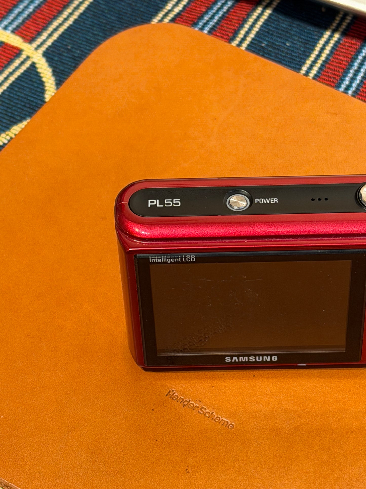 Samsung PL55 12.2MP Red