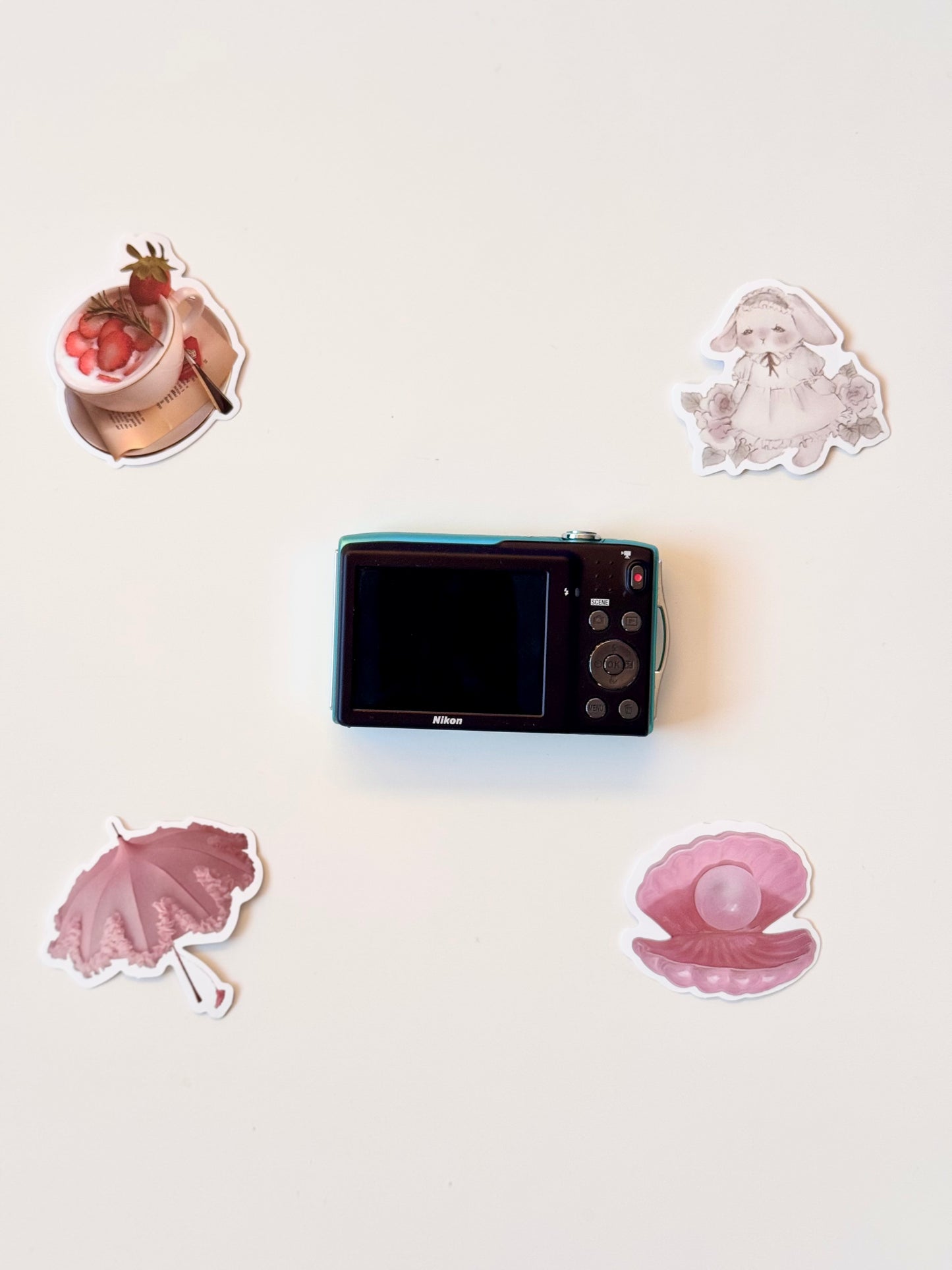 Nikon Coolpix S3300 16MP Digital Camera Green