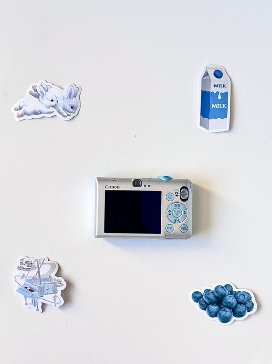 Canon PowerShot SD1200 IS 10MP Digital Camera Blue