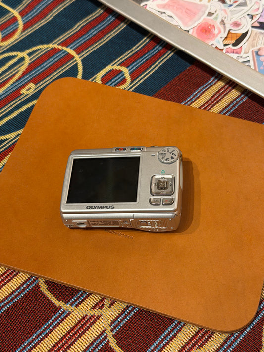 Olympus FE-210 7.1MP Silver