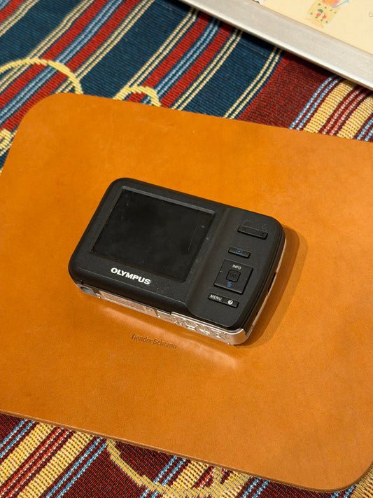 Olympus Tough T-10 10MP Silver