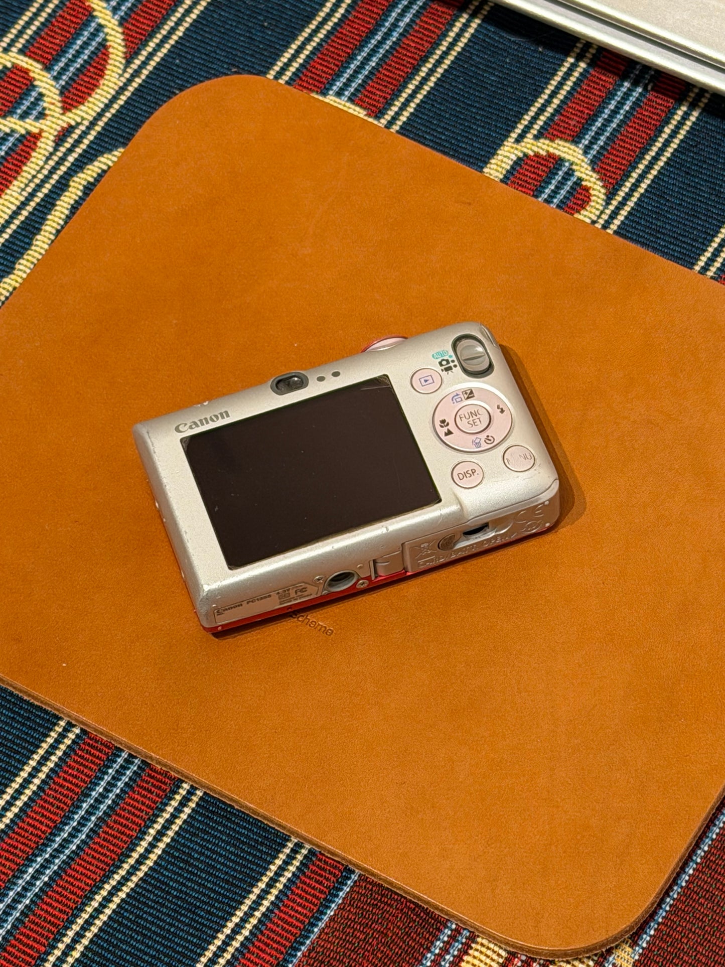 Canon PowerShot SD1200 IS / IXUS 95 IS 10MP Pink