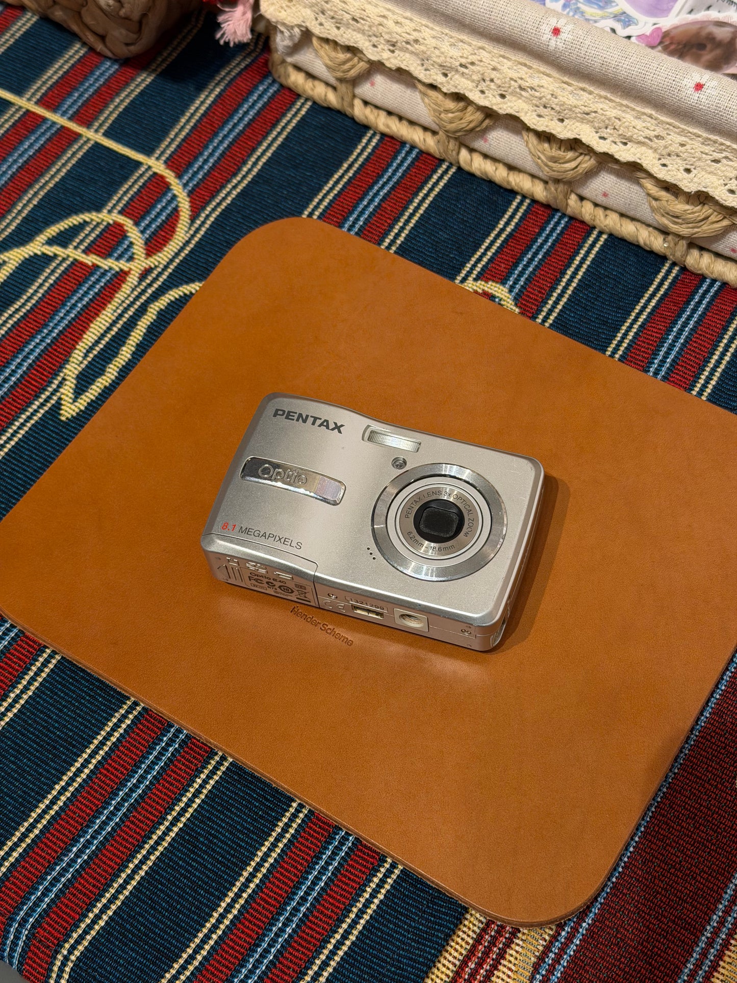 Pentax Optio E40 8.1MP Silver