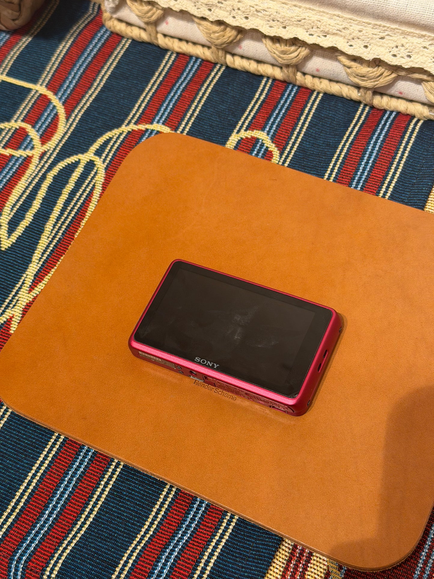 Sony Cyber‑shot DSC‑TX55 16.2MP Pink