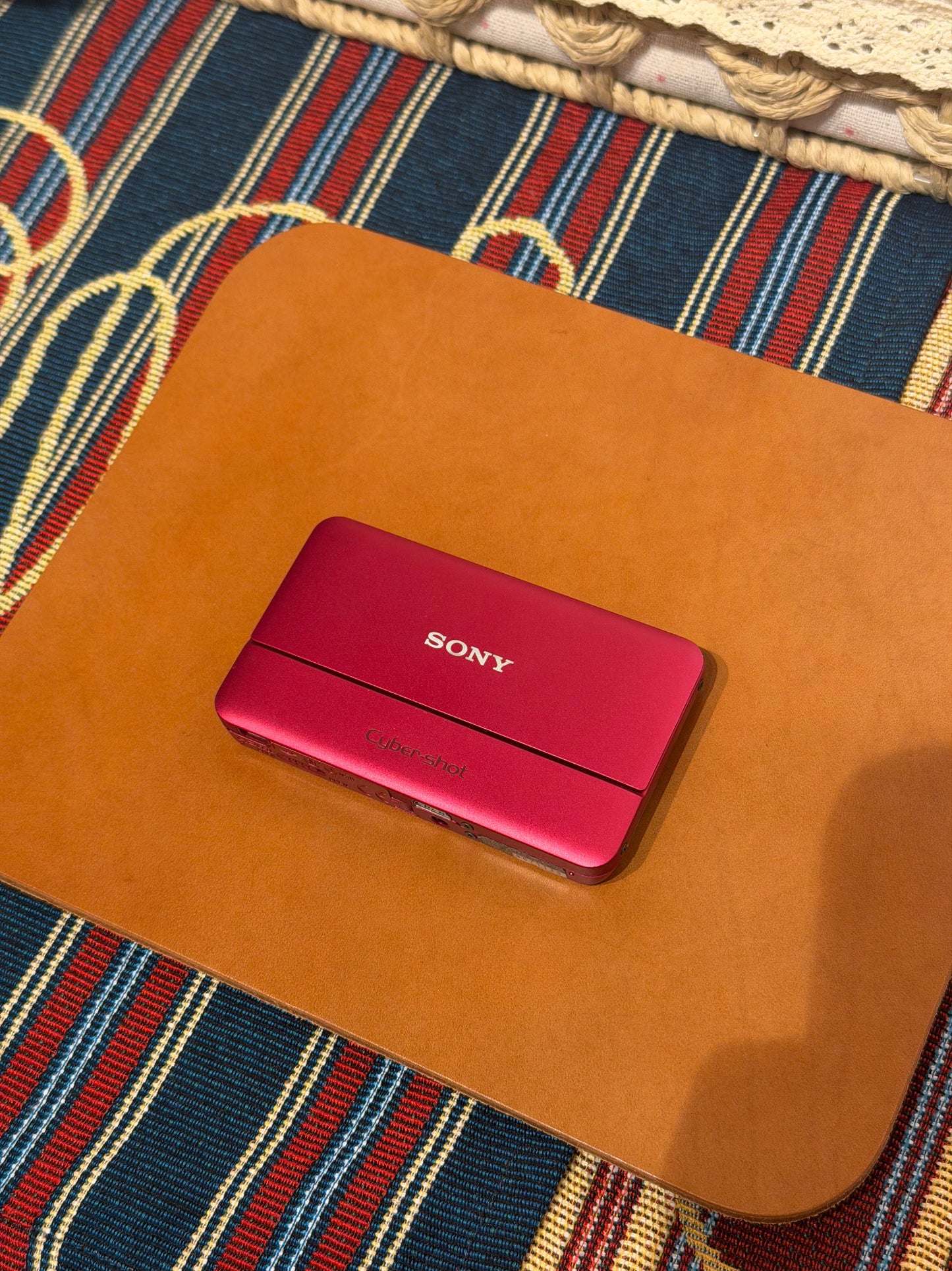 Sony Cyber‑shot DSC‑TX55 16.2MP Pink