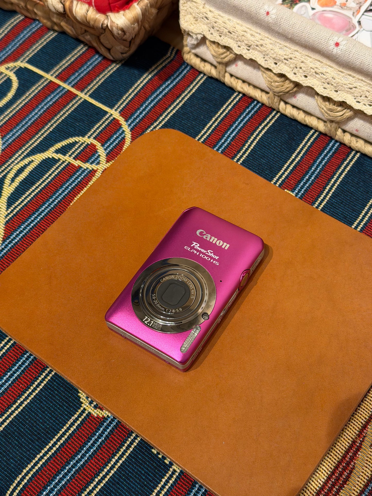 Canon PowerShot ELPH 100 HS / IXUS 115 HS 12.1MP Pink