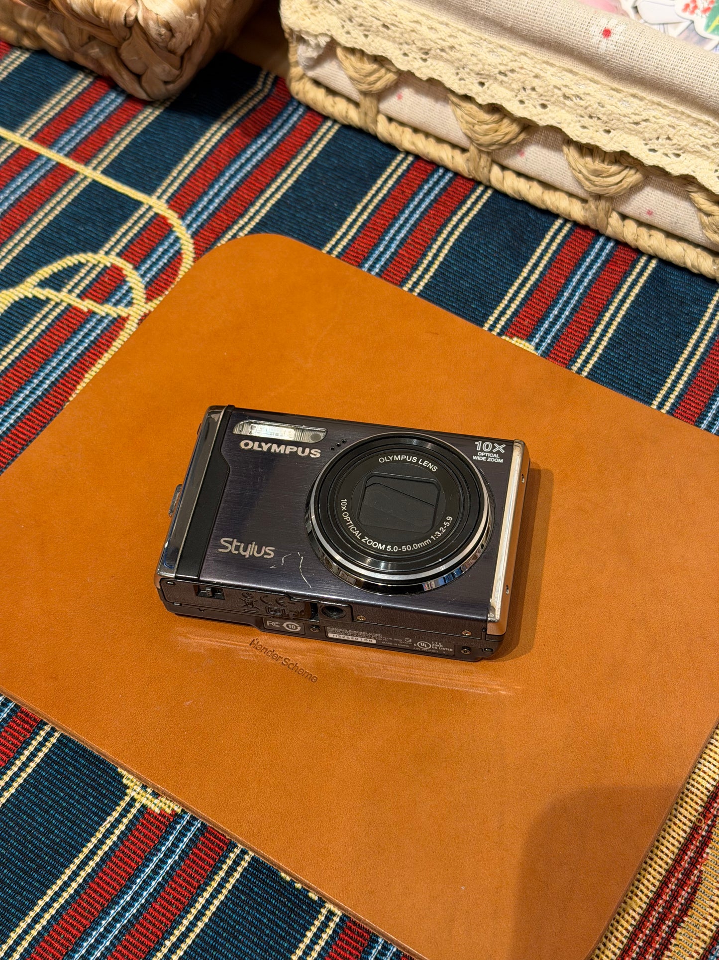 Olympus Stylus 9000 12MP Black
