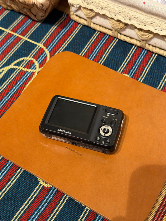 Samsung ES80 12.2MP Silver