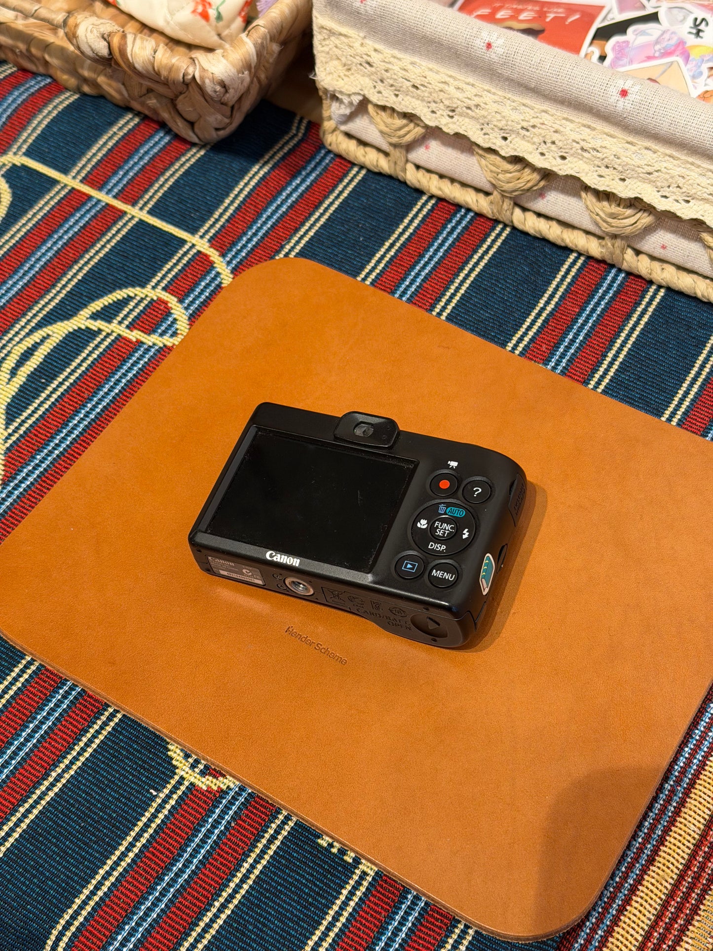 Canon PowerShot A1300 16MP Black