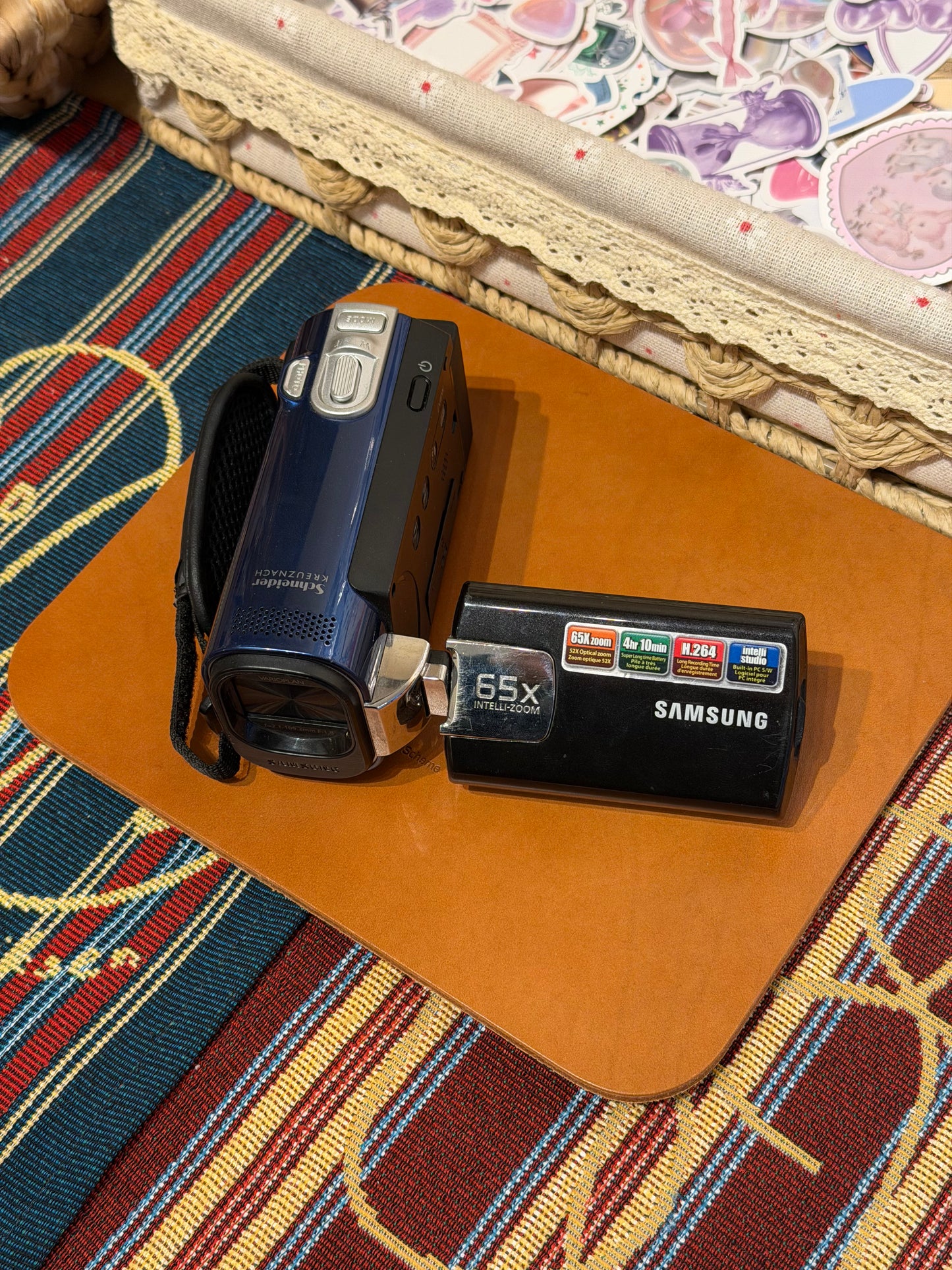 Samsung SMX‑F40LN Camcorder Blue