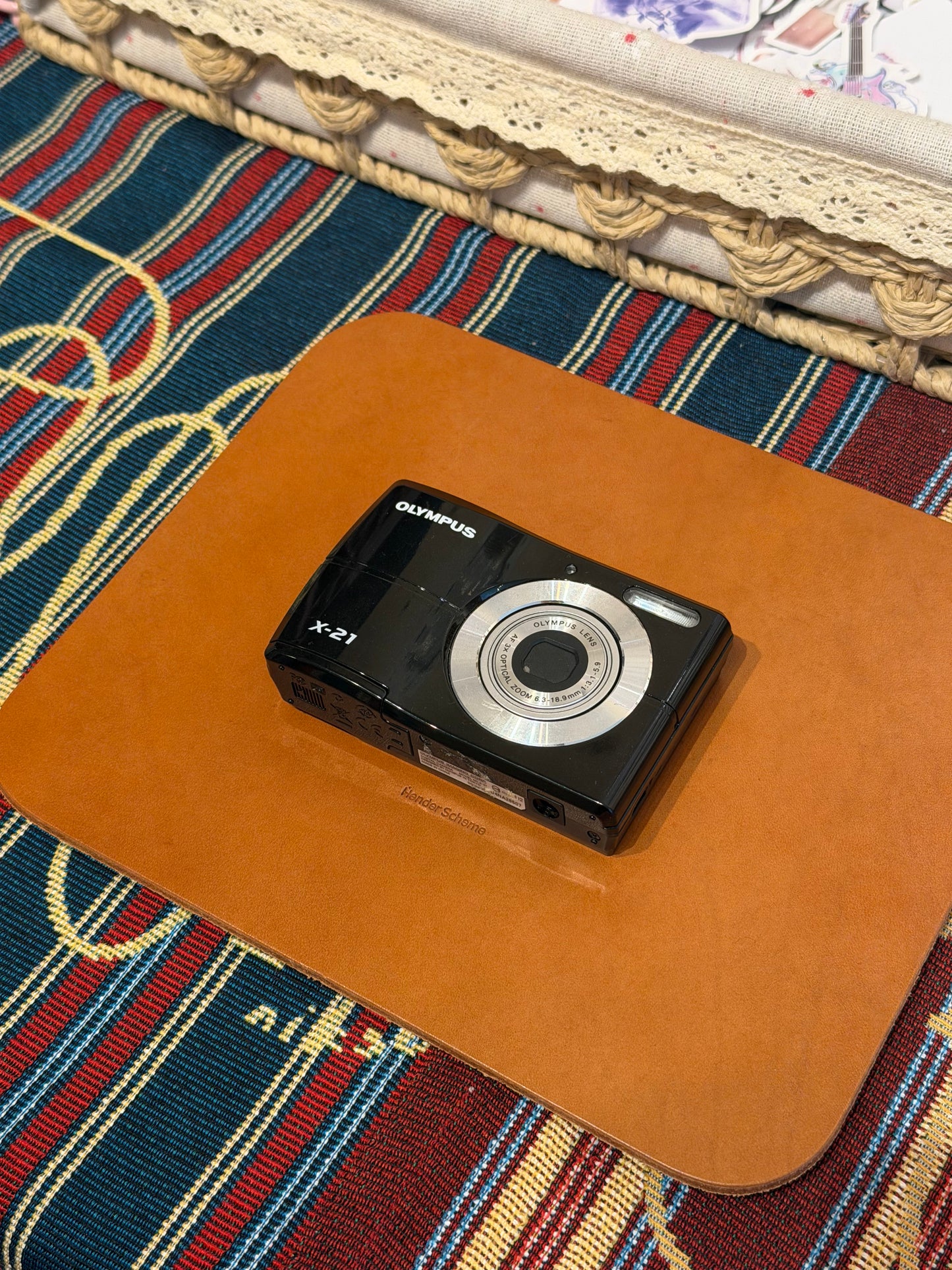 Olympus X-21 / FE-26 Black