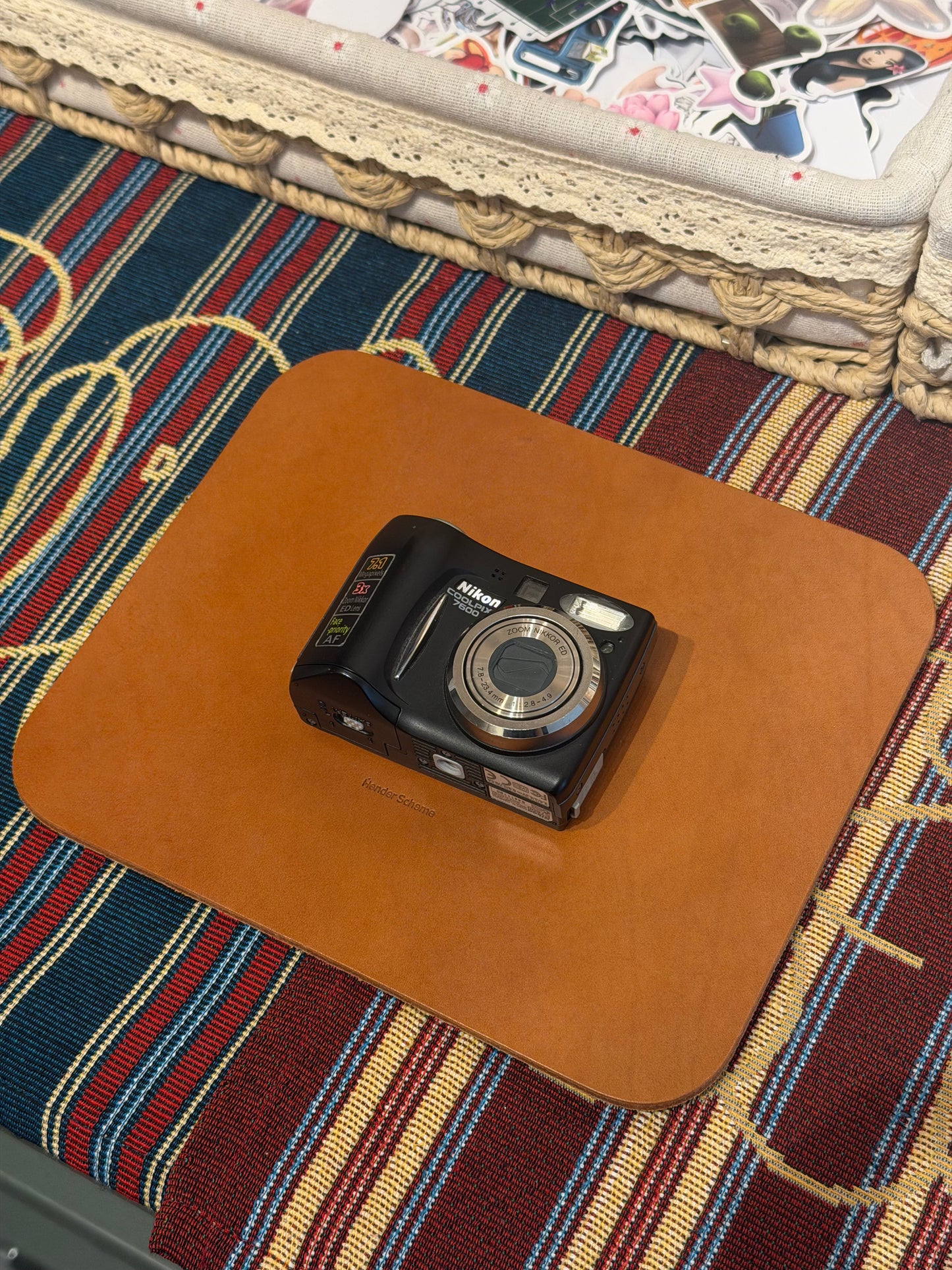 Nikon Coolpix 7600 7.1MP Black