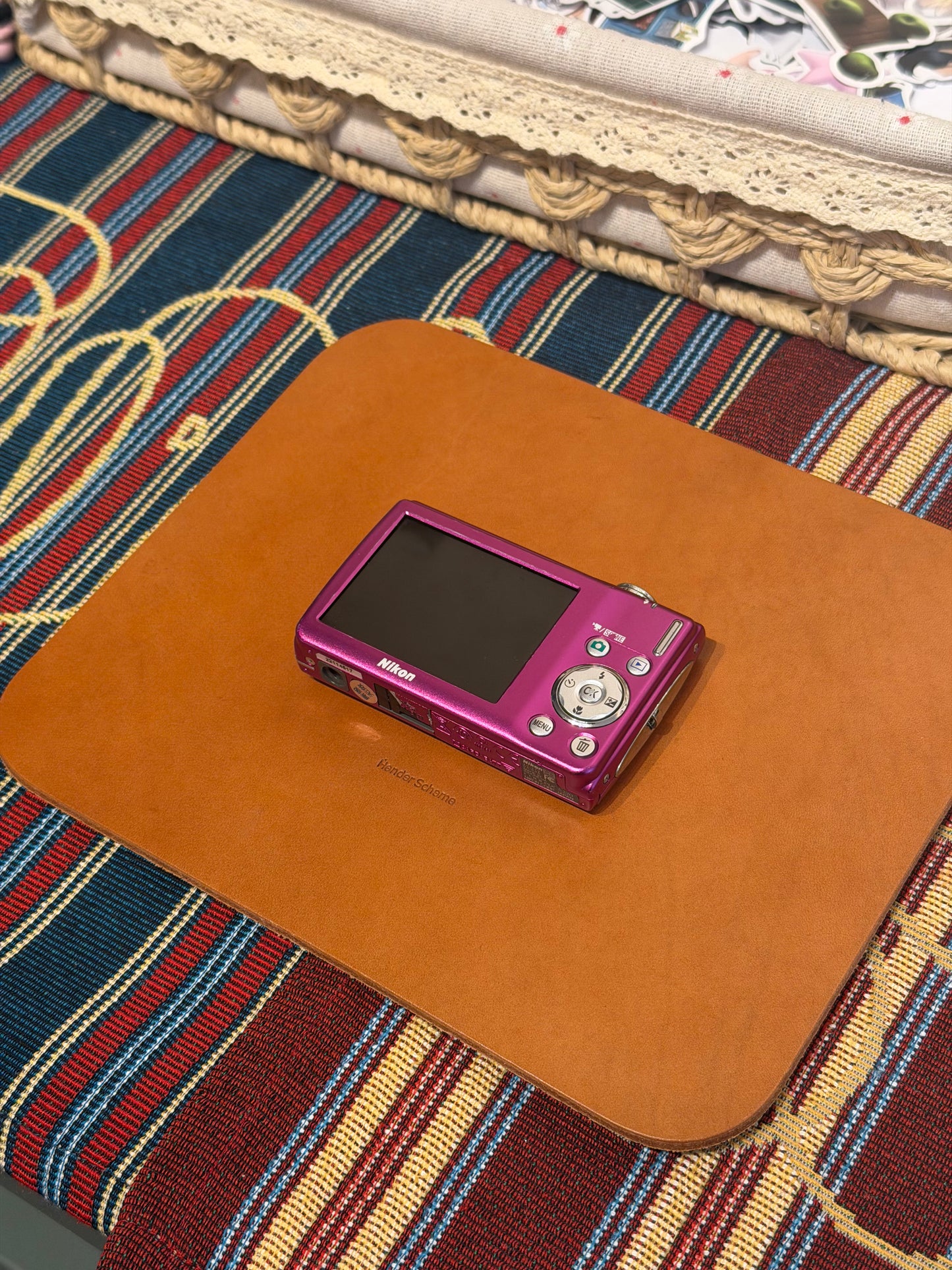 Nikon Coolpix S220 10MP Pink