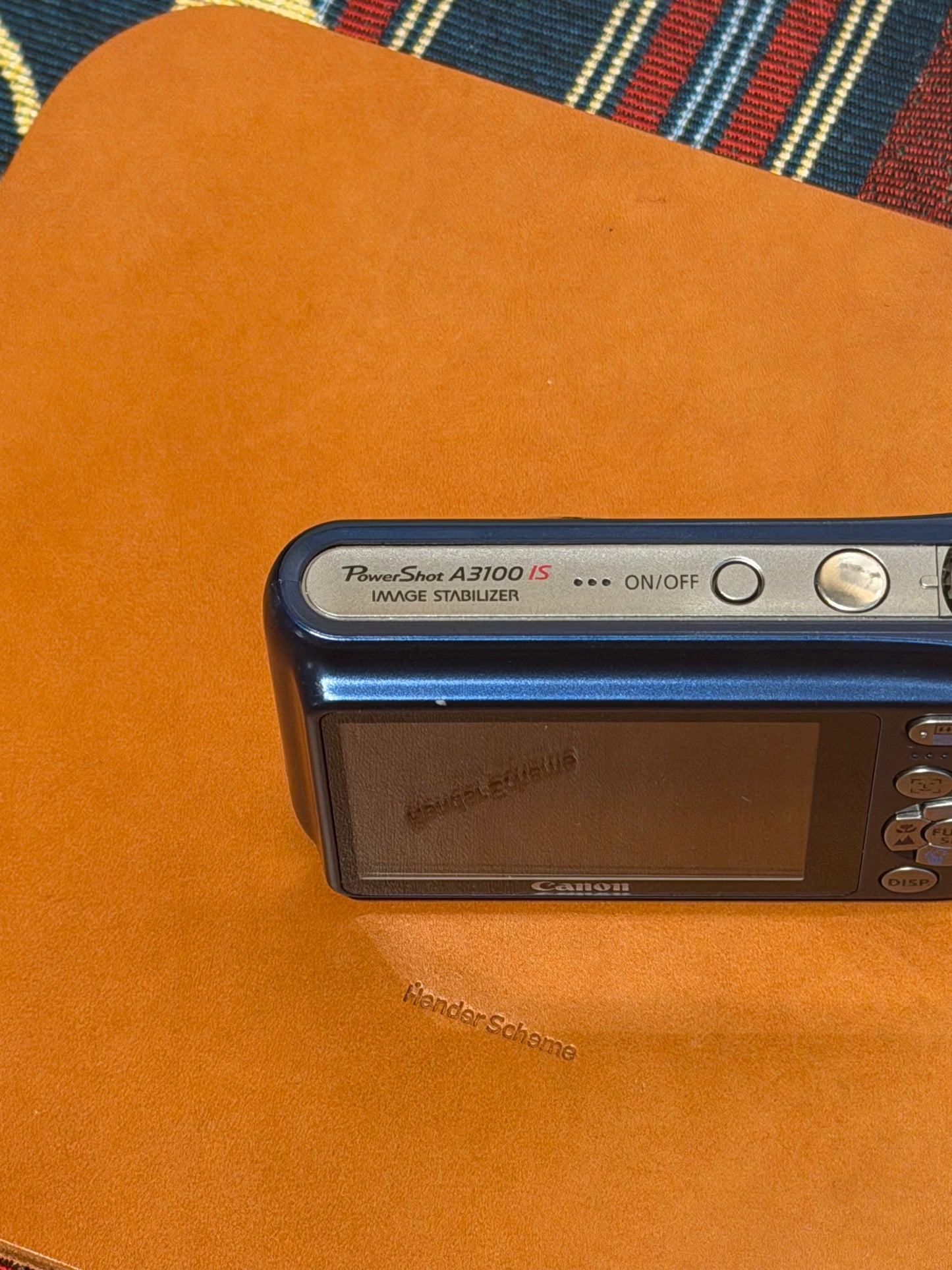 Canon PowerShot A3100 IS 12.1MP Blue