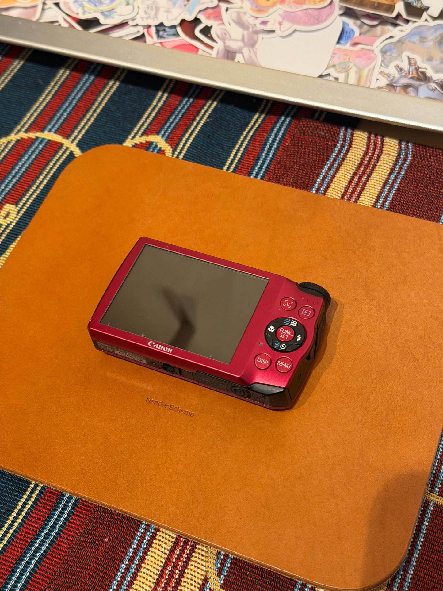Canon PowerShot A3300 IS 16MP Red