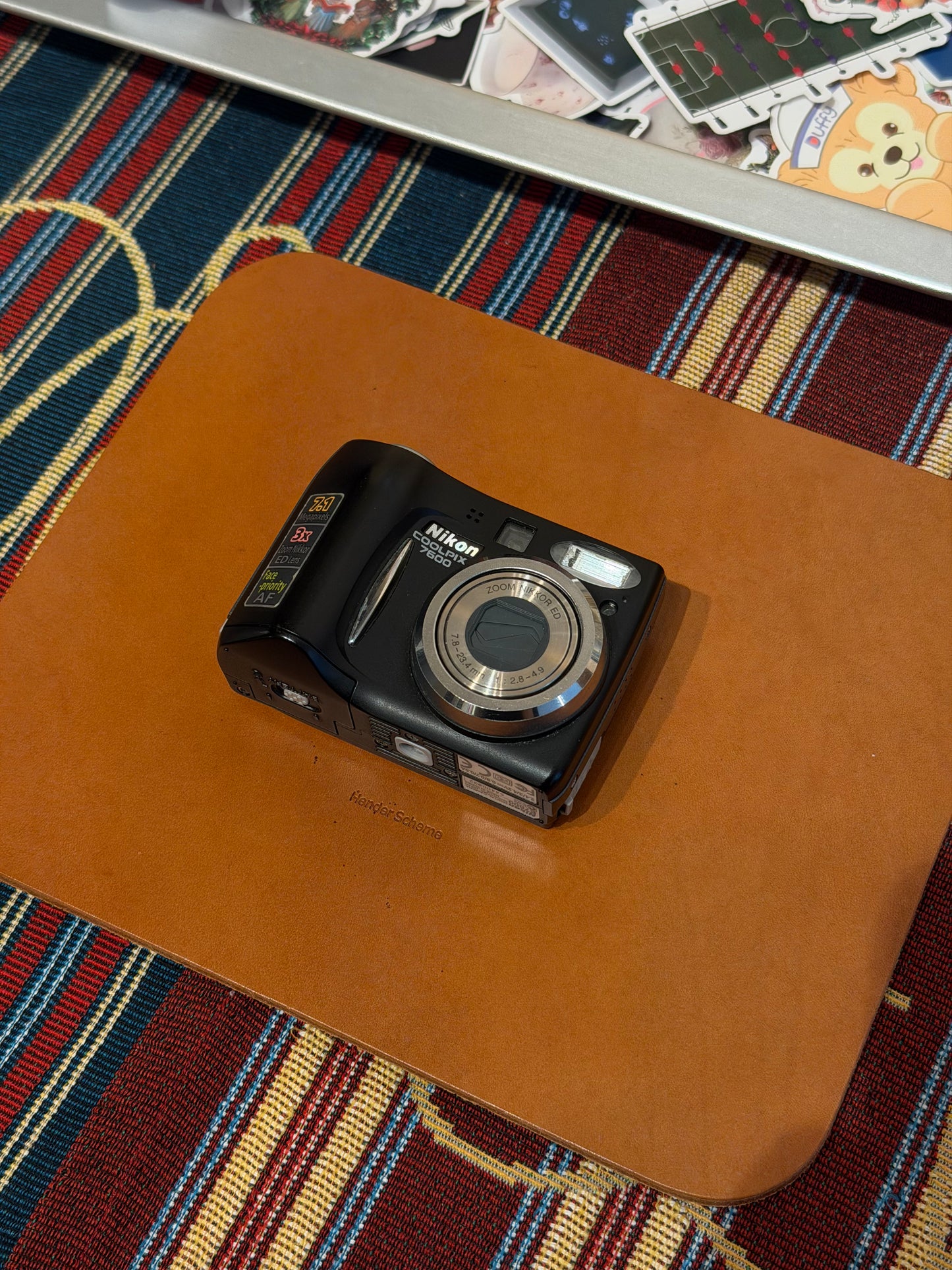 Nikon Coolpix 7600 7.1MP Black