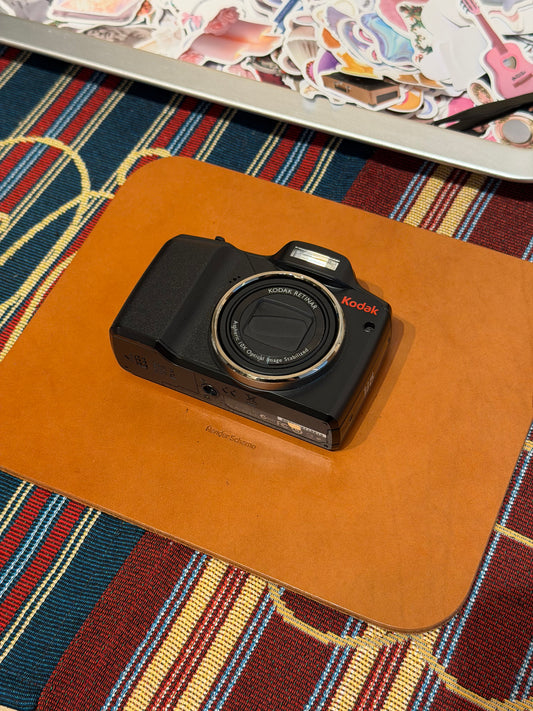 Kodak EasyShare Z915 10MP Black