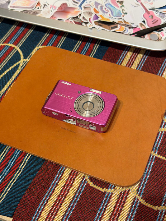 Nikon COOLPIX S520 8MP Pink