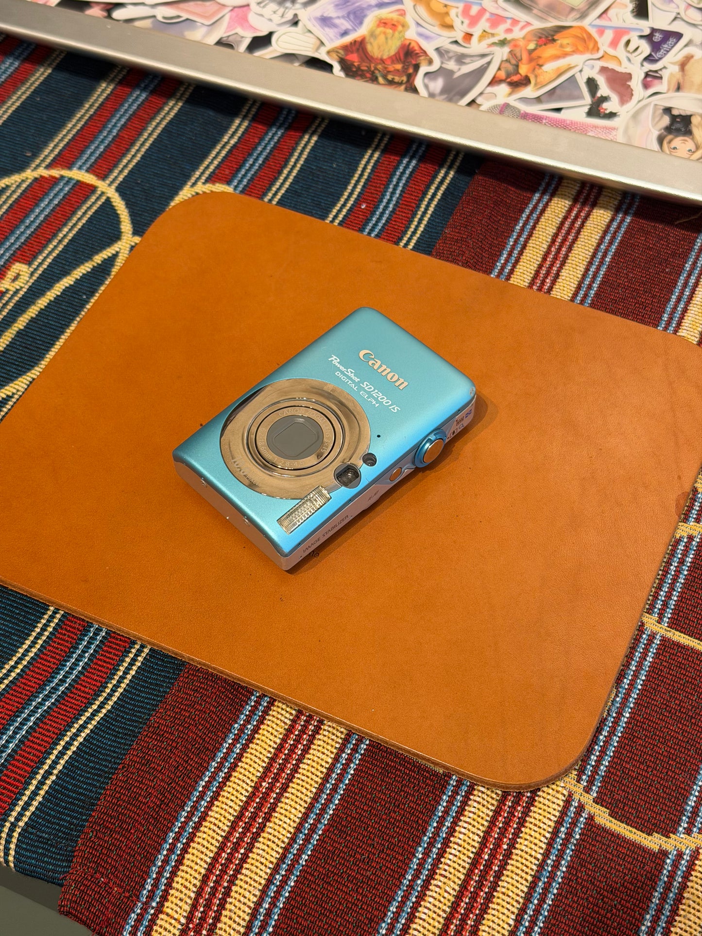 Canon PowerShot SD1200 IS (Digital ELPH / IXUS 95 IS) 10MP Blue