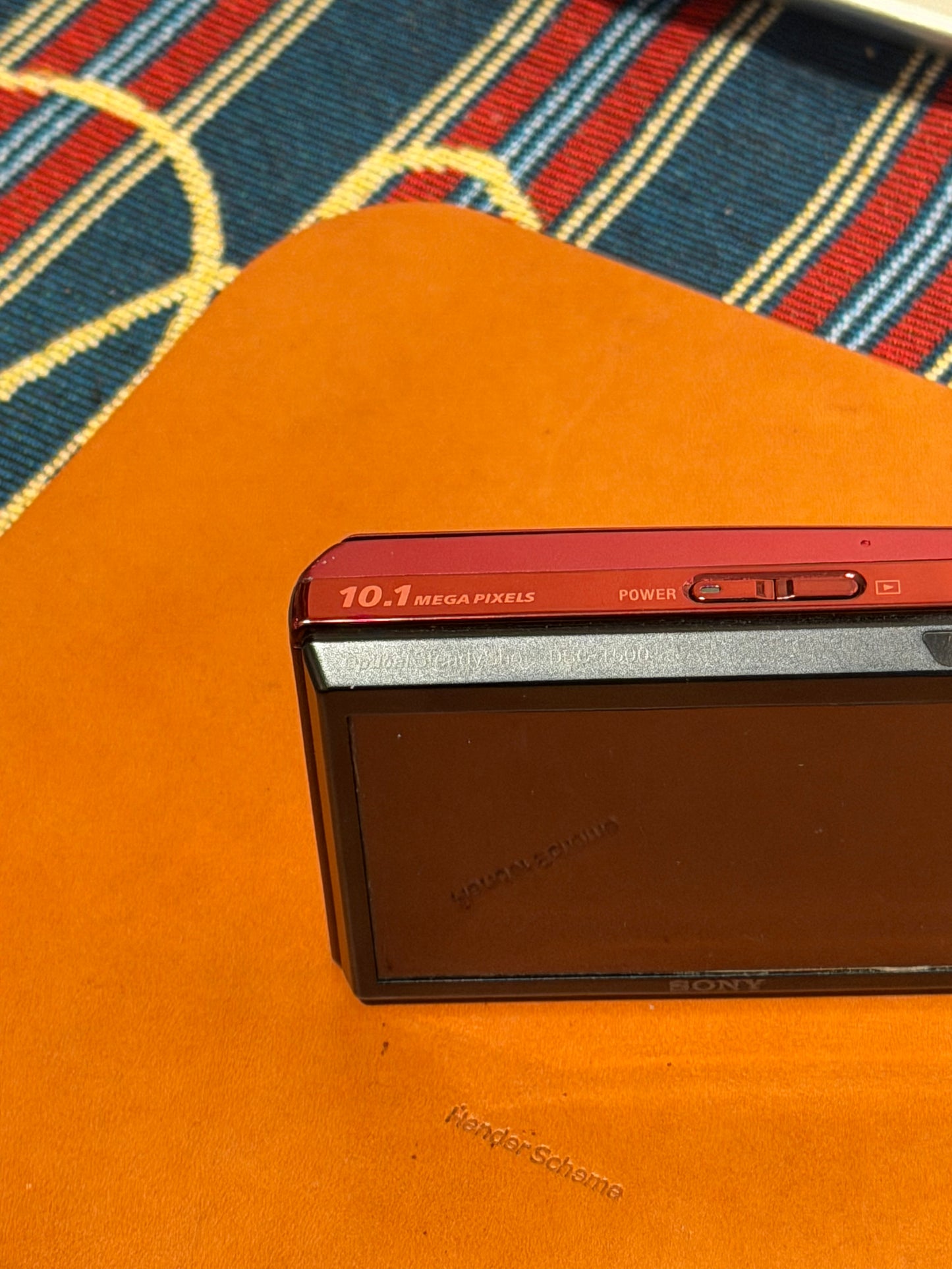 Sony Cyber-shot DSC-T500 10.1MP Red