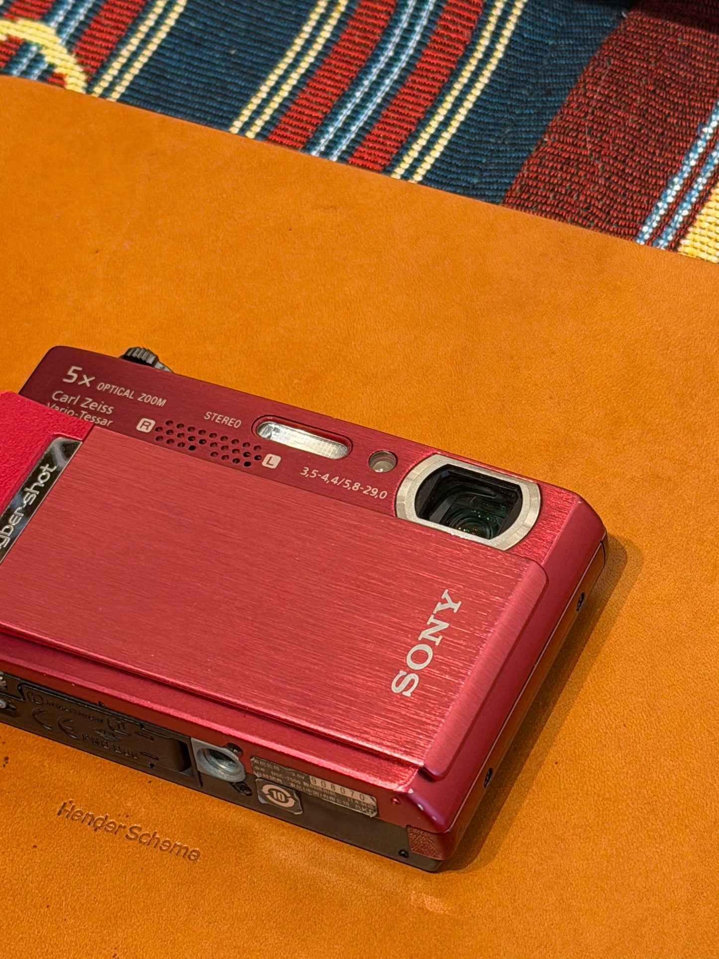 Sony Cyber-shot DSC-T500 10.1MP Red