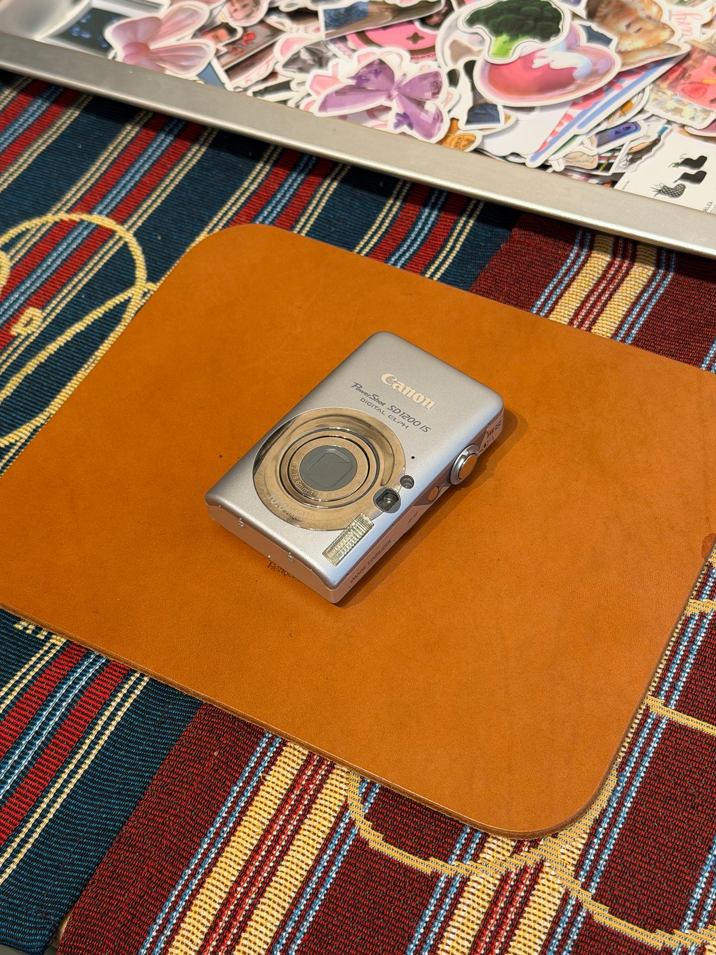 Canon PowerShot SD1200 IS (Digital IXUS 95 IS) 10MP Silver