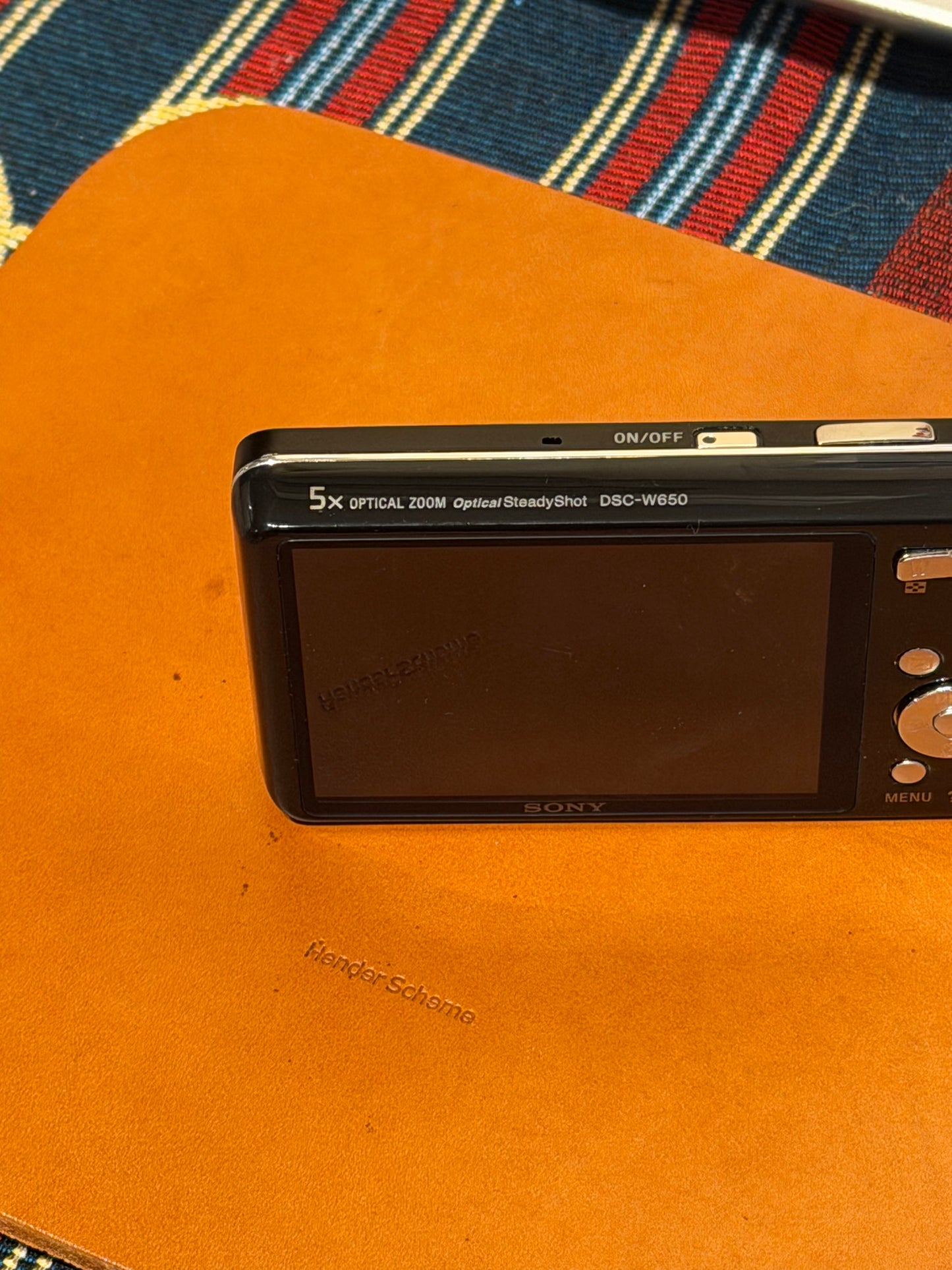 Sony Cyber-shot DSC-W650 16.1MP Black