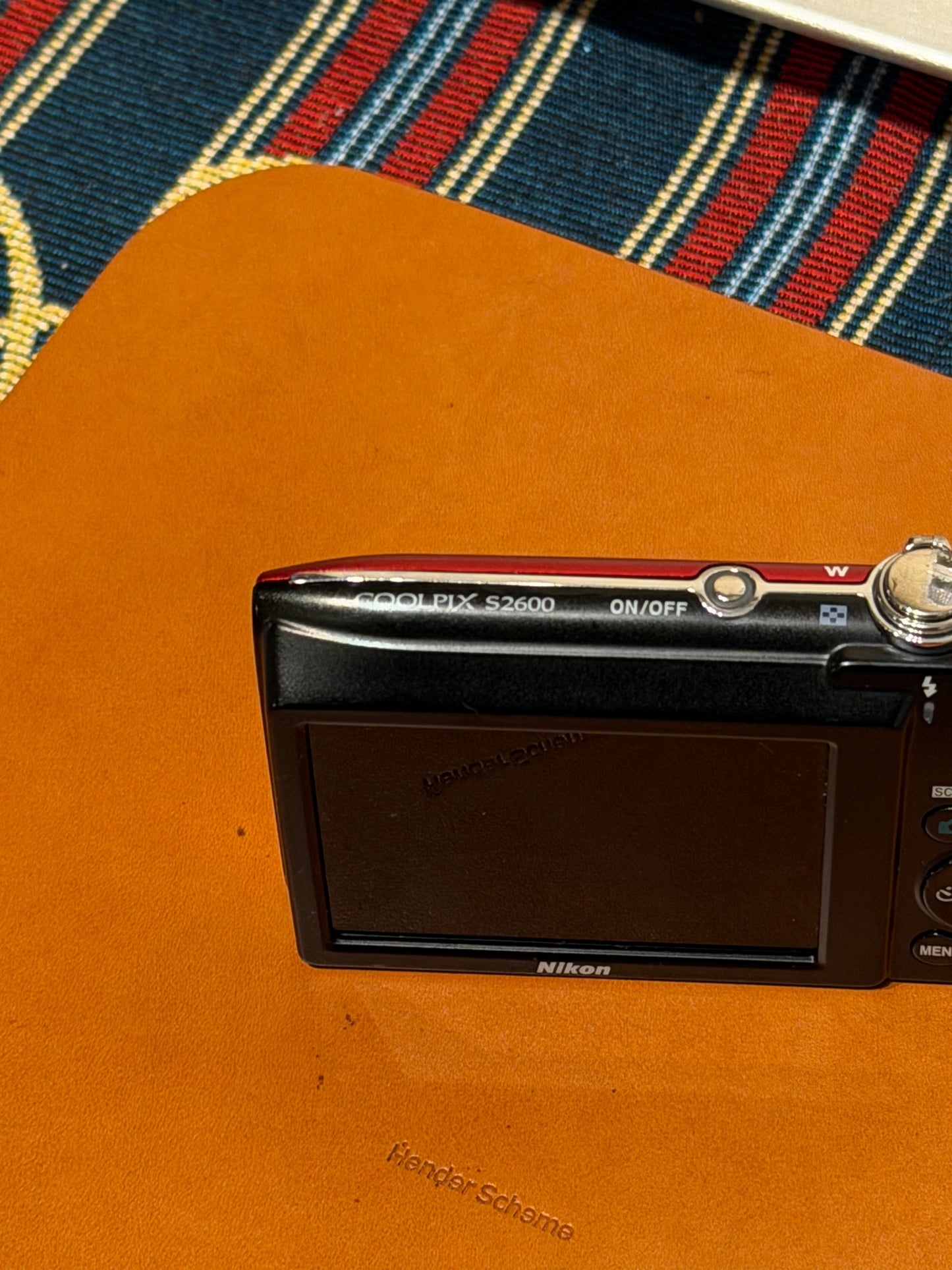 Nikon COOLPIX S2600 14MP Red