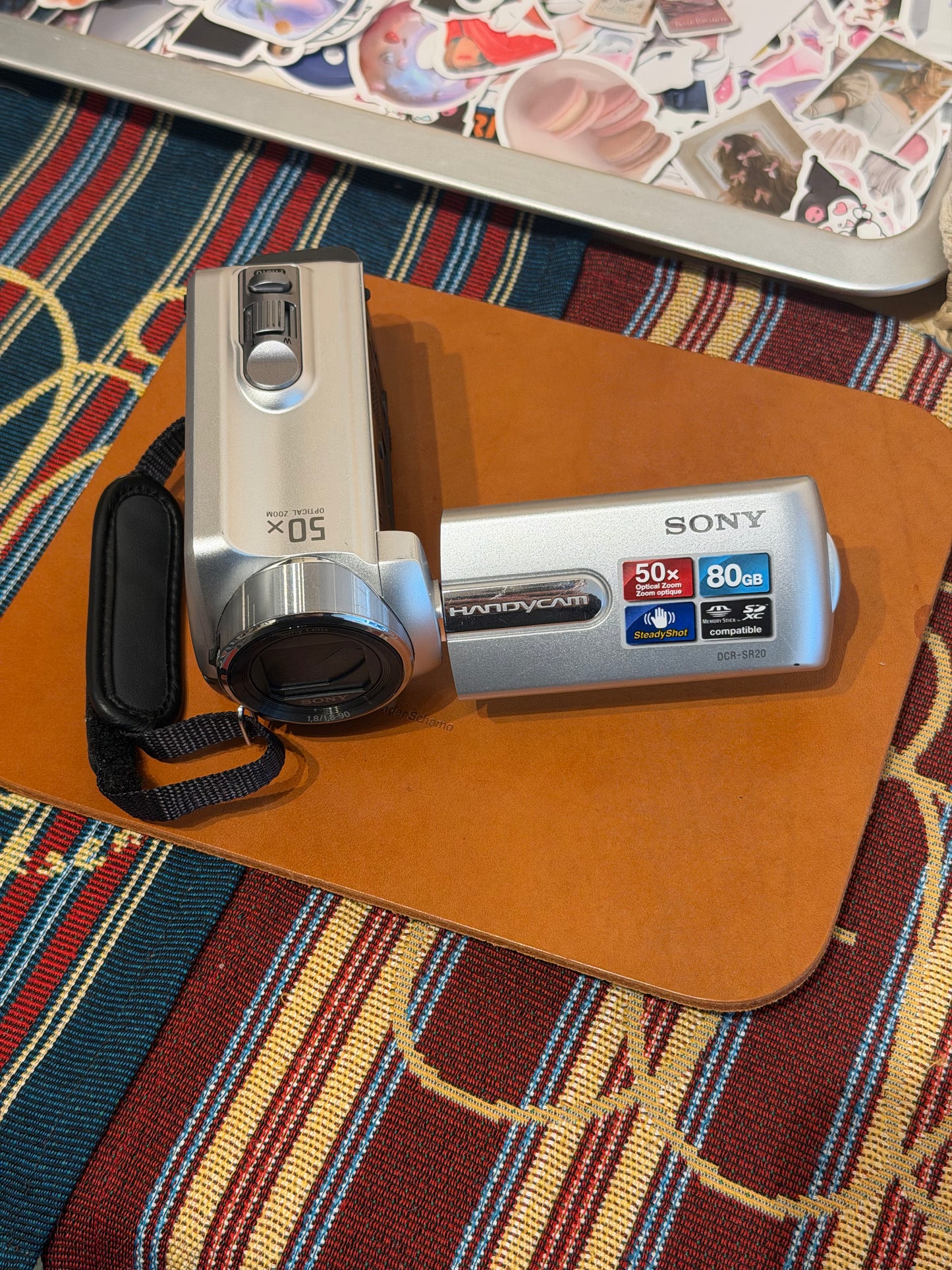 Sony DCR-SR20 Handycam Silver