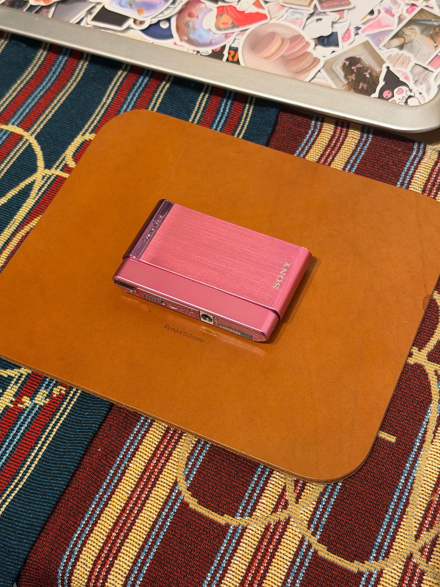 Sony Cyber-shot DSC-T90 12.1MP Pink