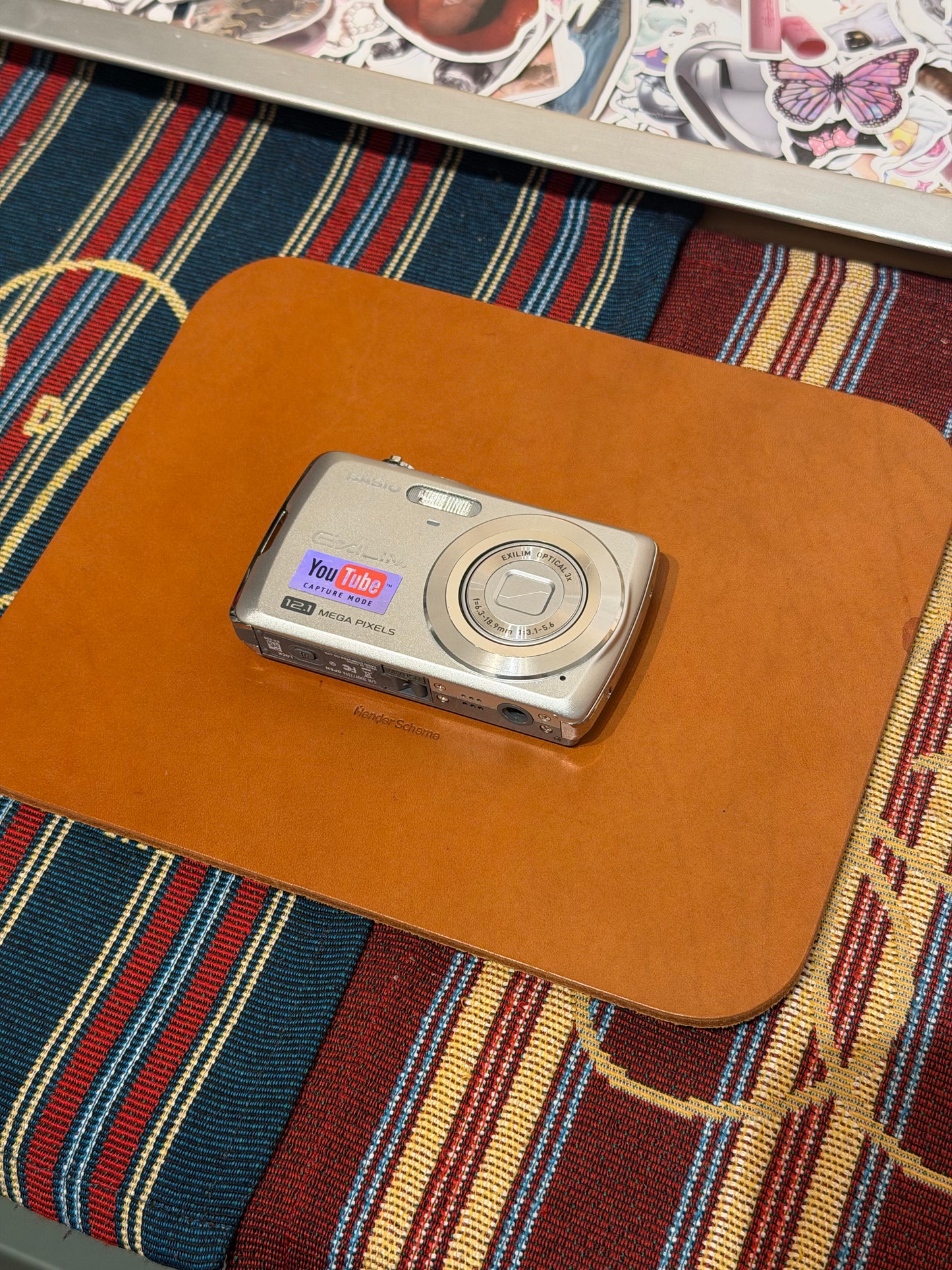 Casio Exilim EX-Z35 12.1MP Silver