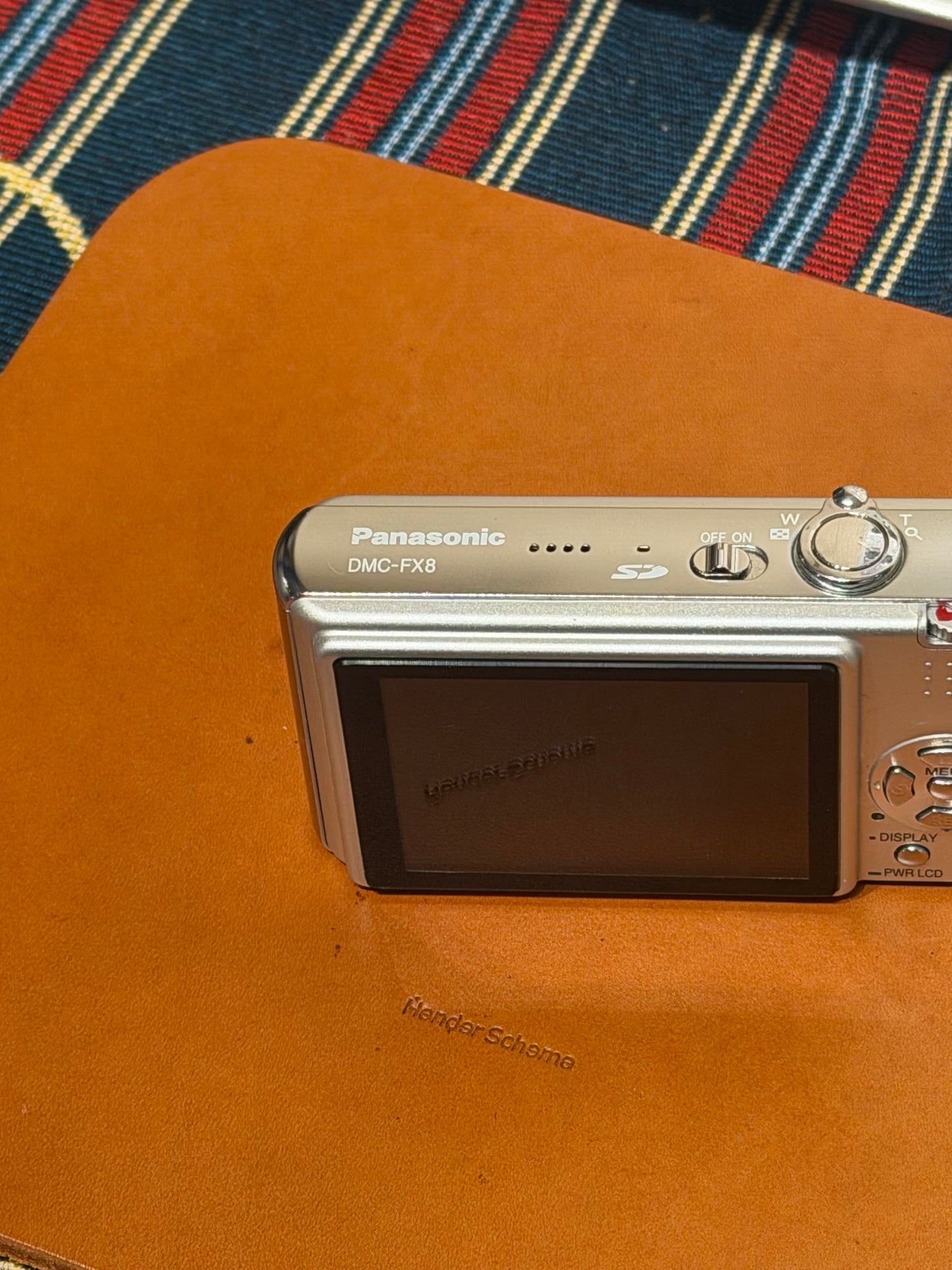 Panasonic Lumix DMC-FX8 5MP Silver