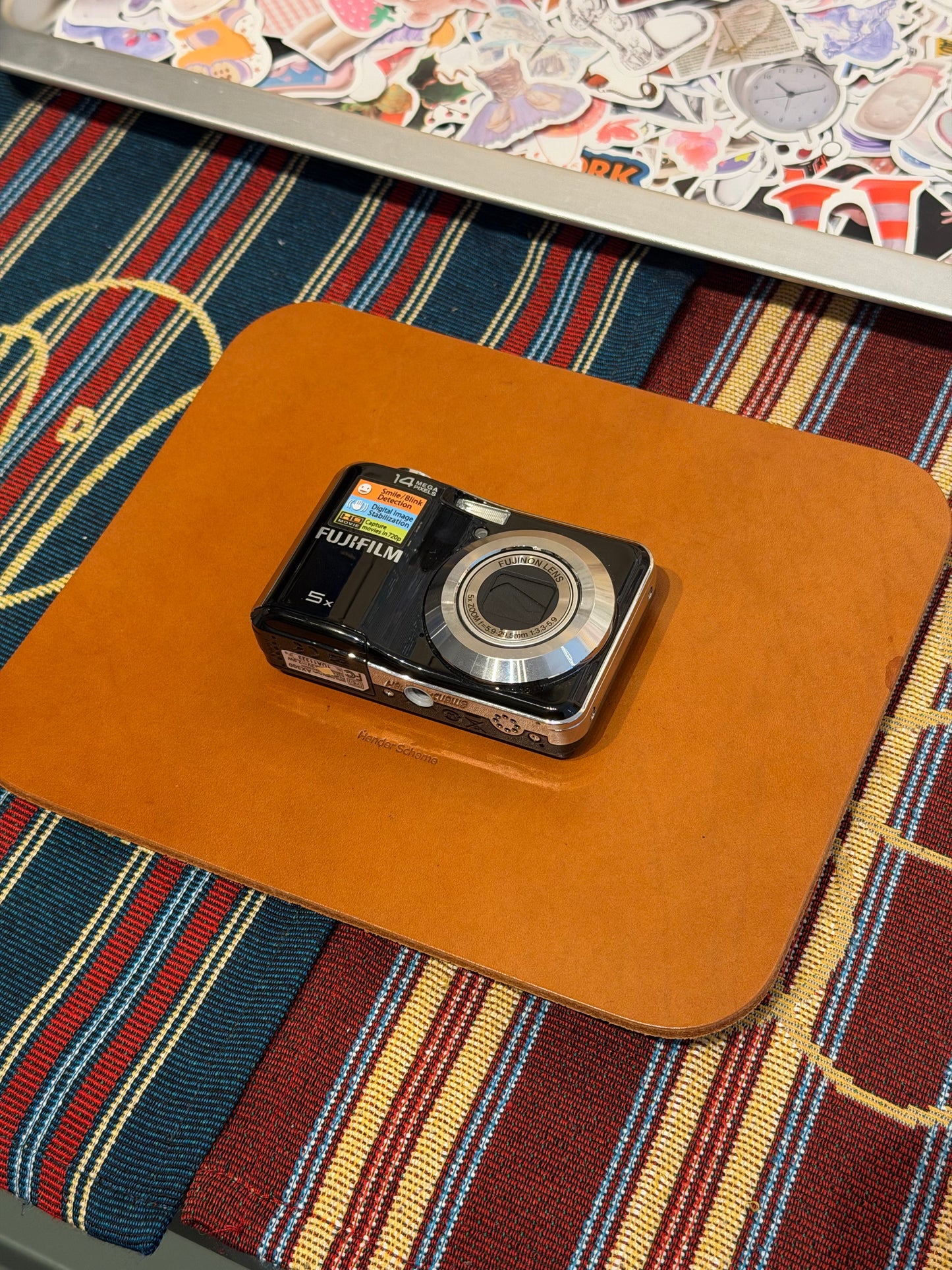 Fujifilm FinePix AX300 14MP Black