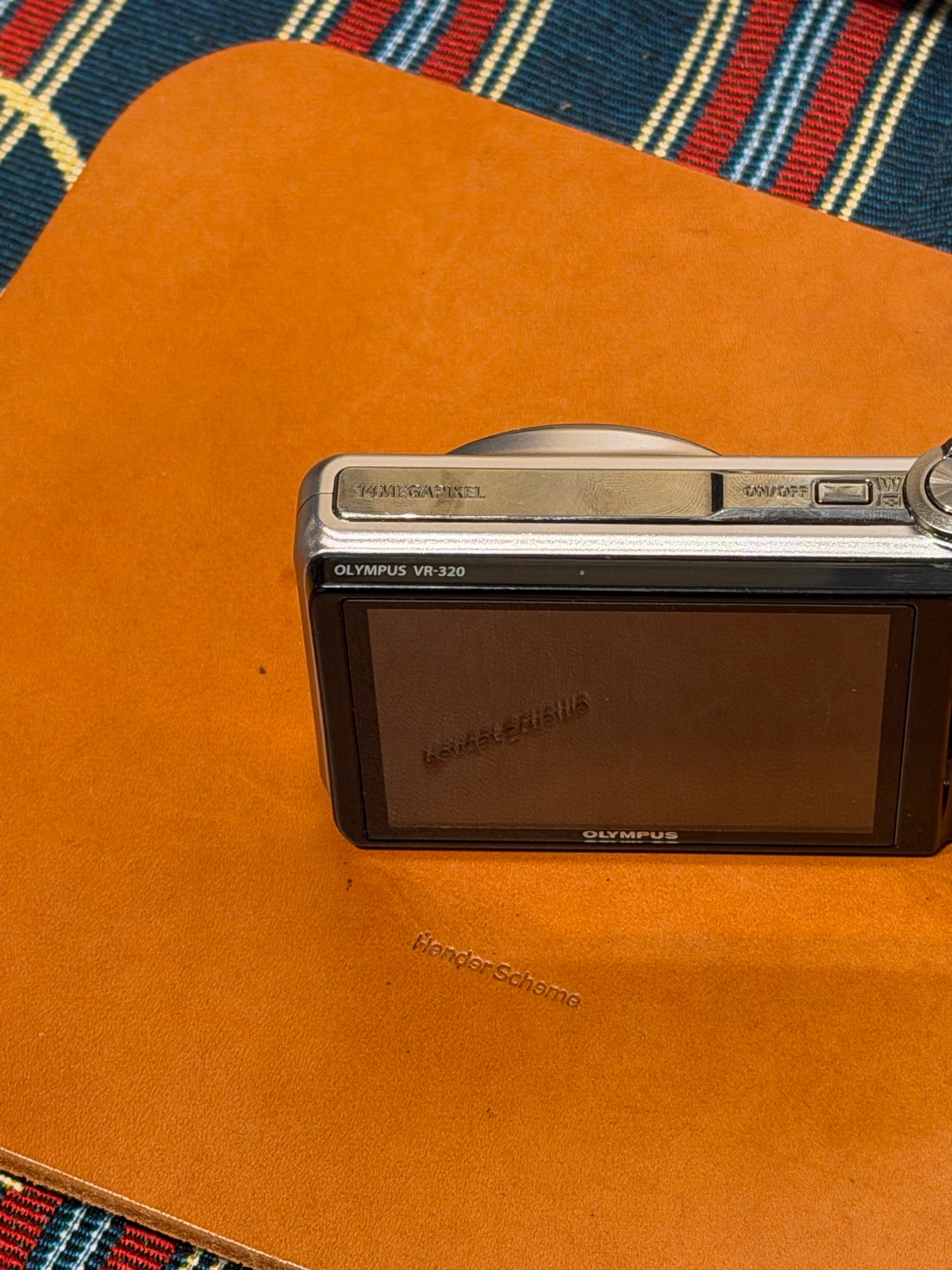 Olympus VR-320 14MP Silver