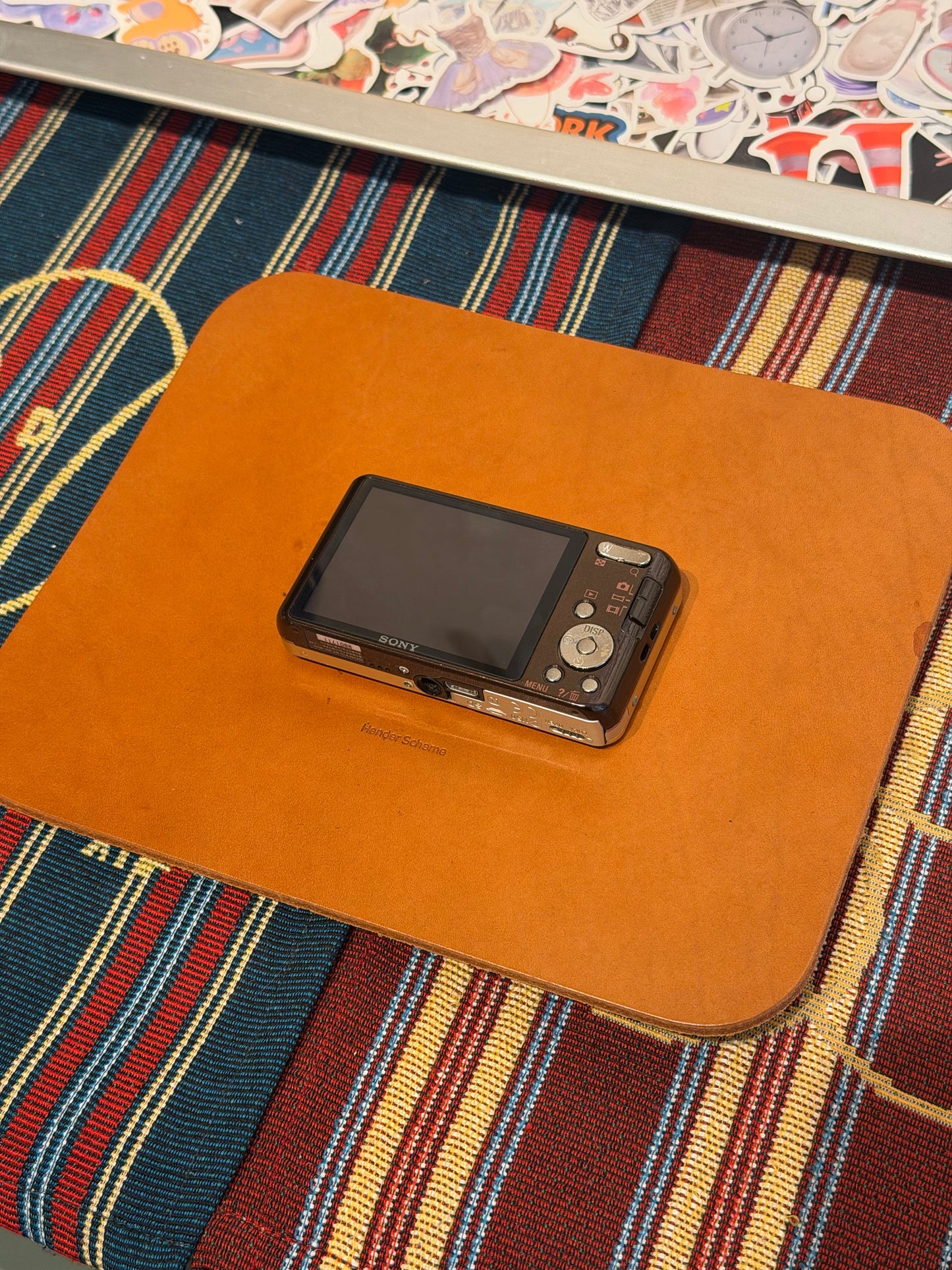 Sony Cyber-shot DSC-W570 16.1MP Gold