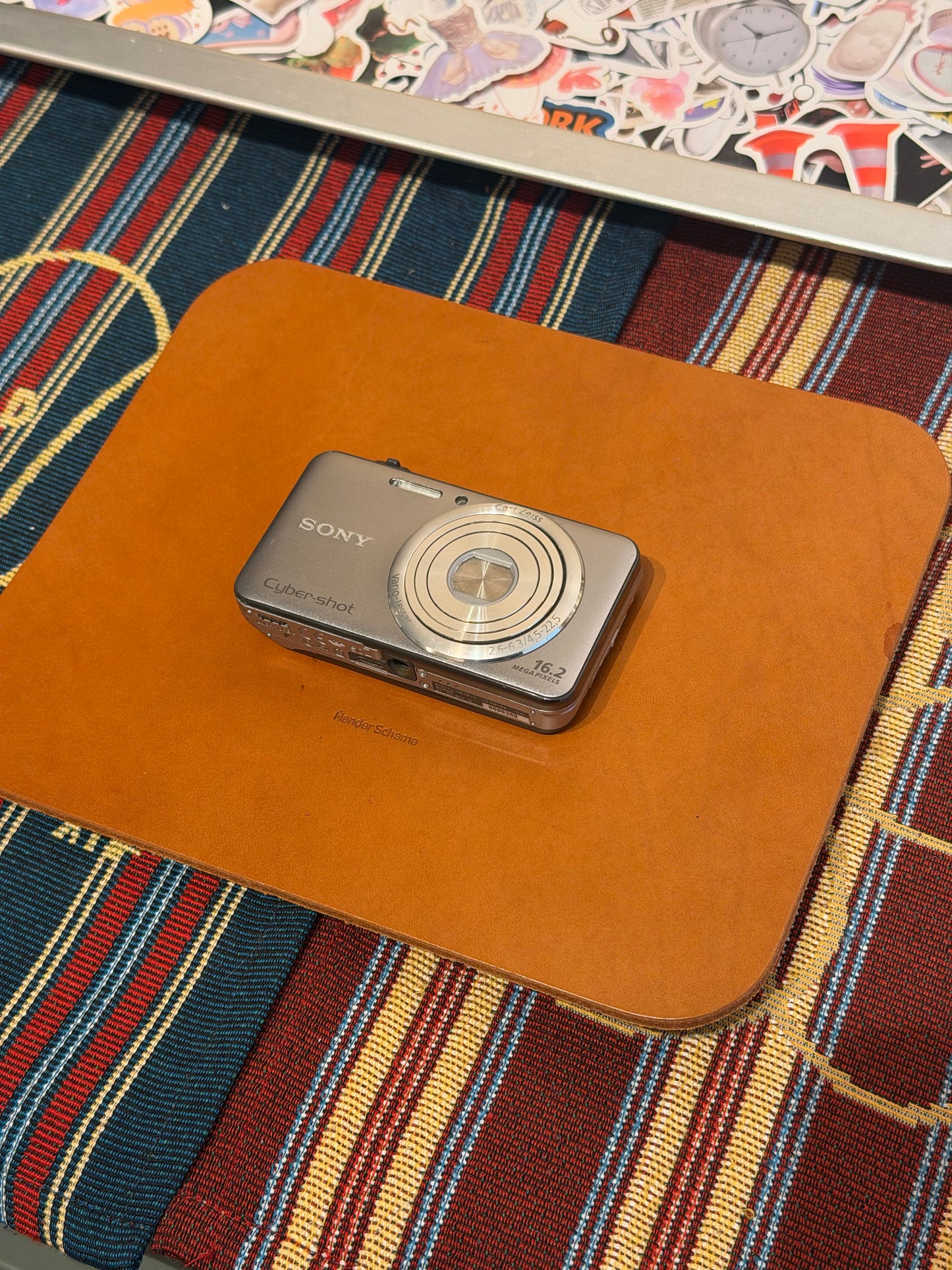 Sony Cyber-shot DSC-WX50 16.2MP Silver