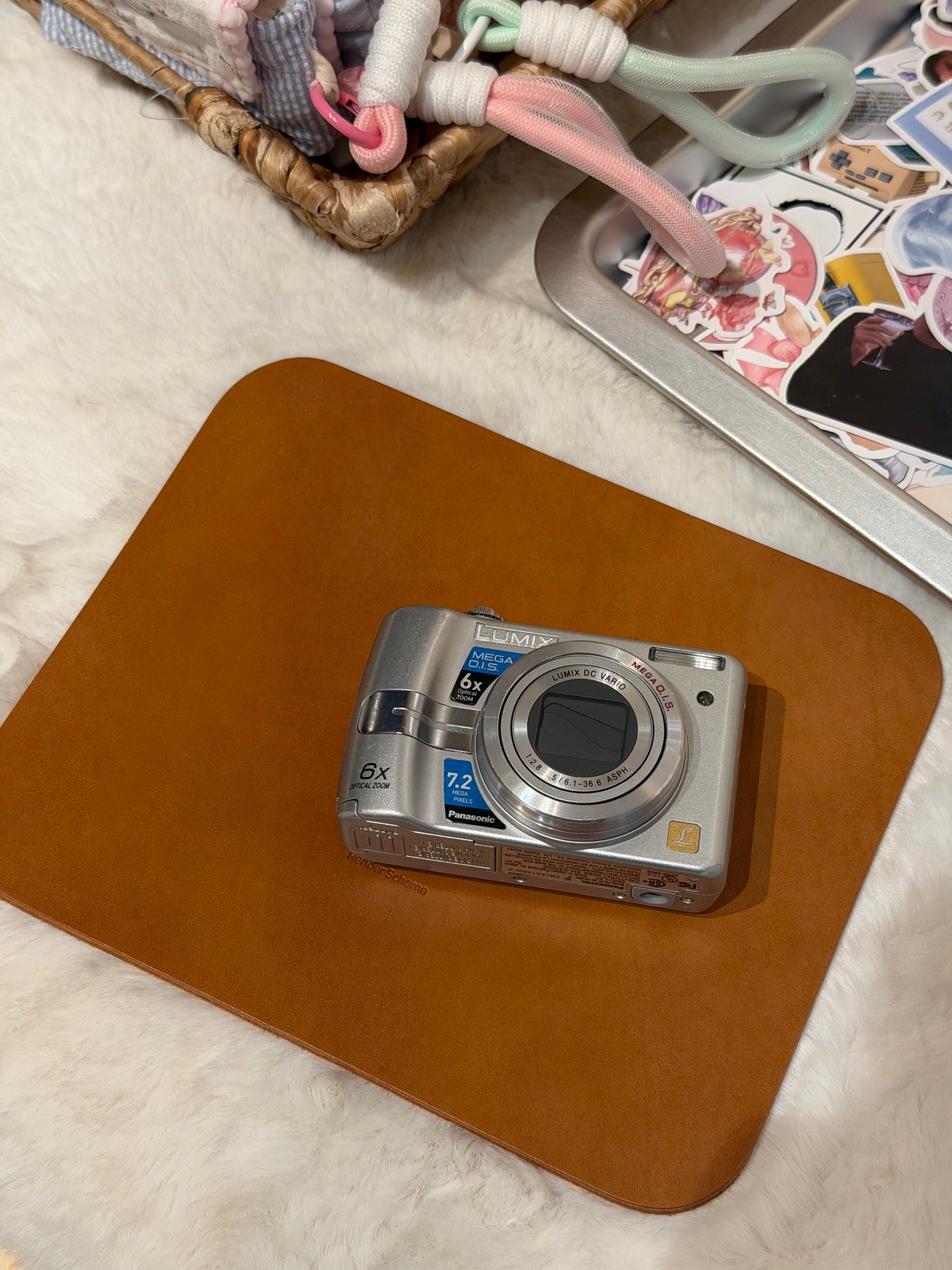 Panasonic Lumix DMC-LZ7 7.2MP Silver