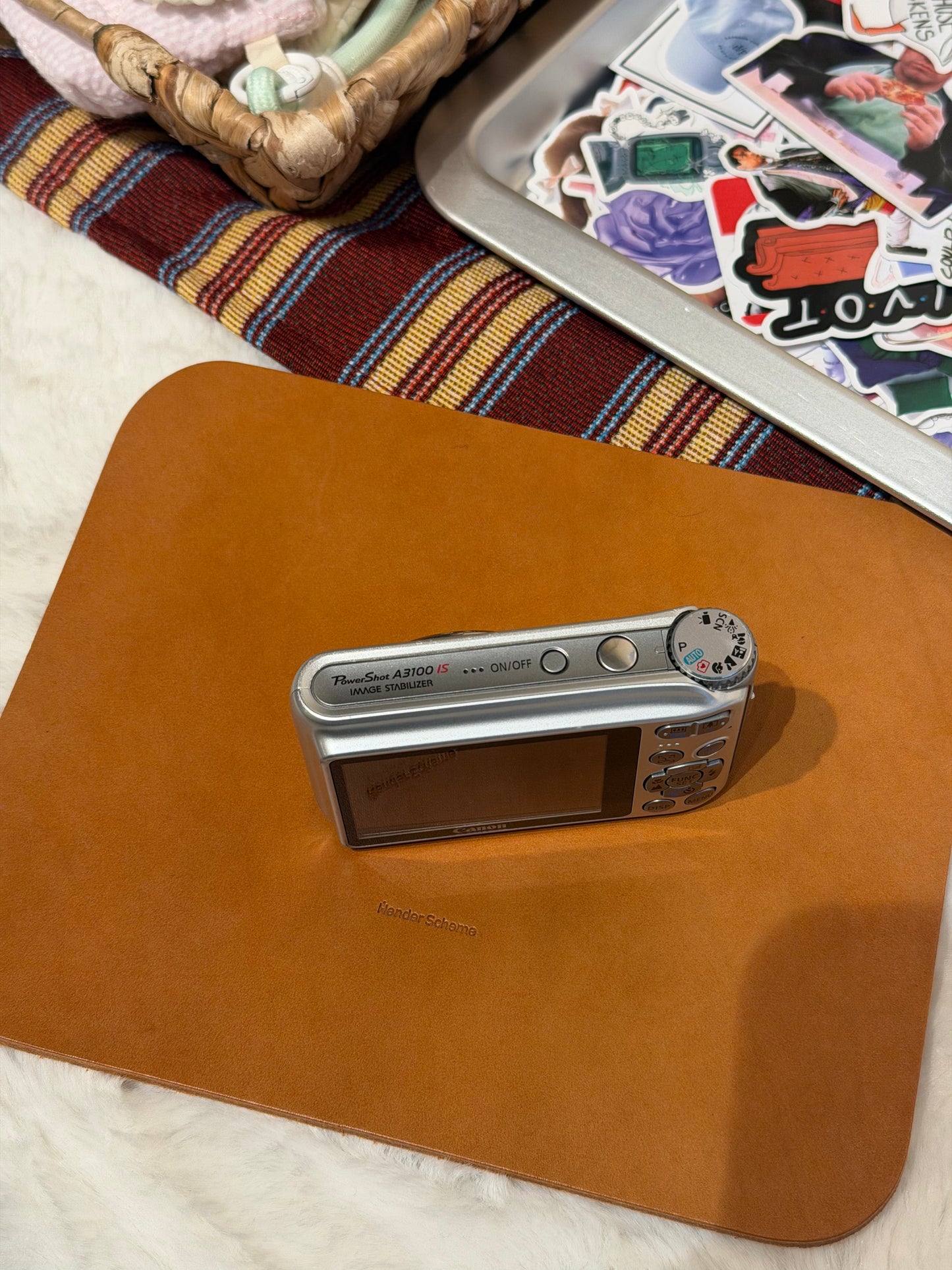 Canon PowerShot A3100 IS 12.1MP Silver