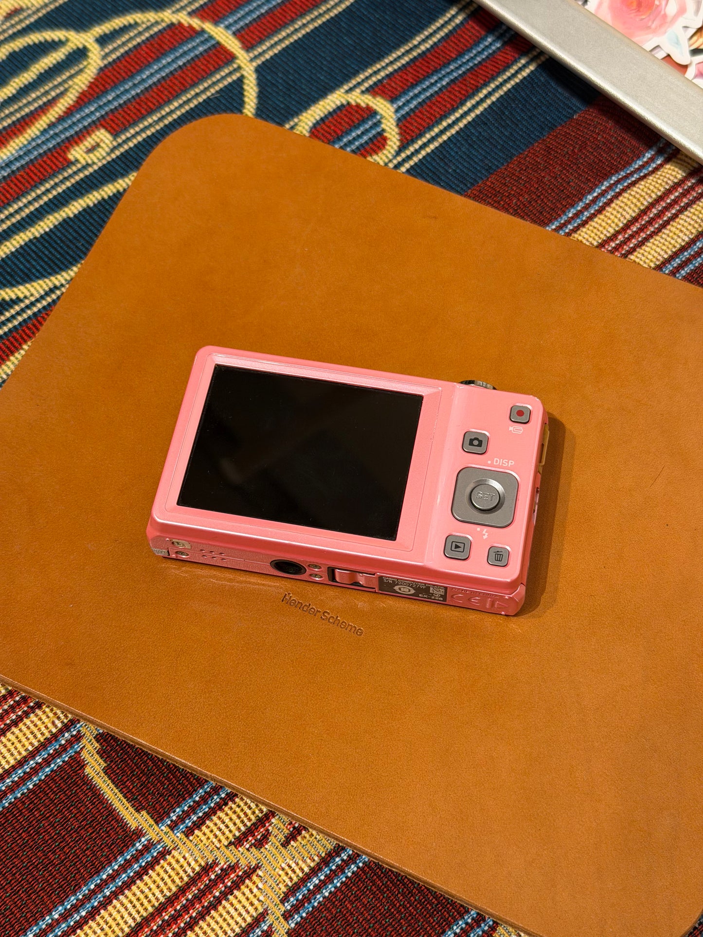 Casio Exilim EX-Z28 16.1MP Pink