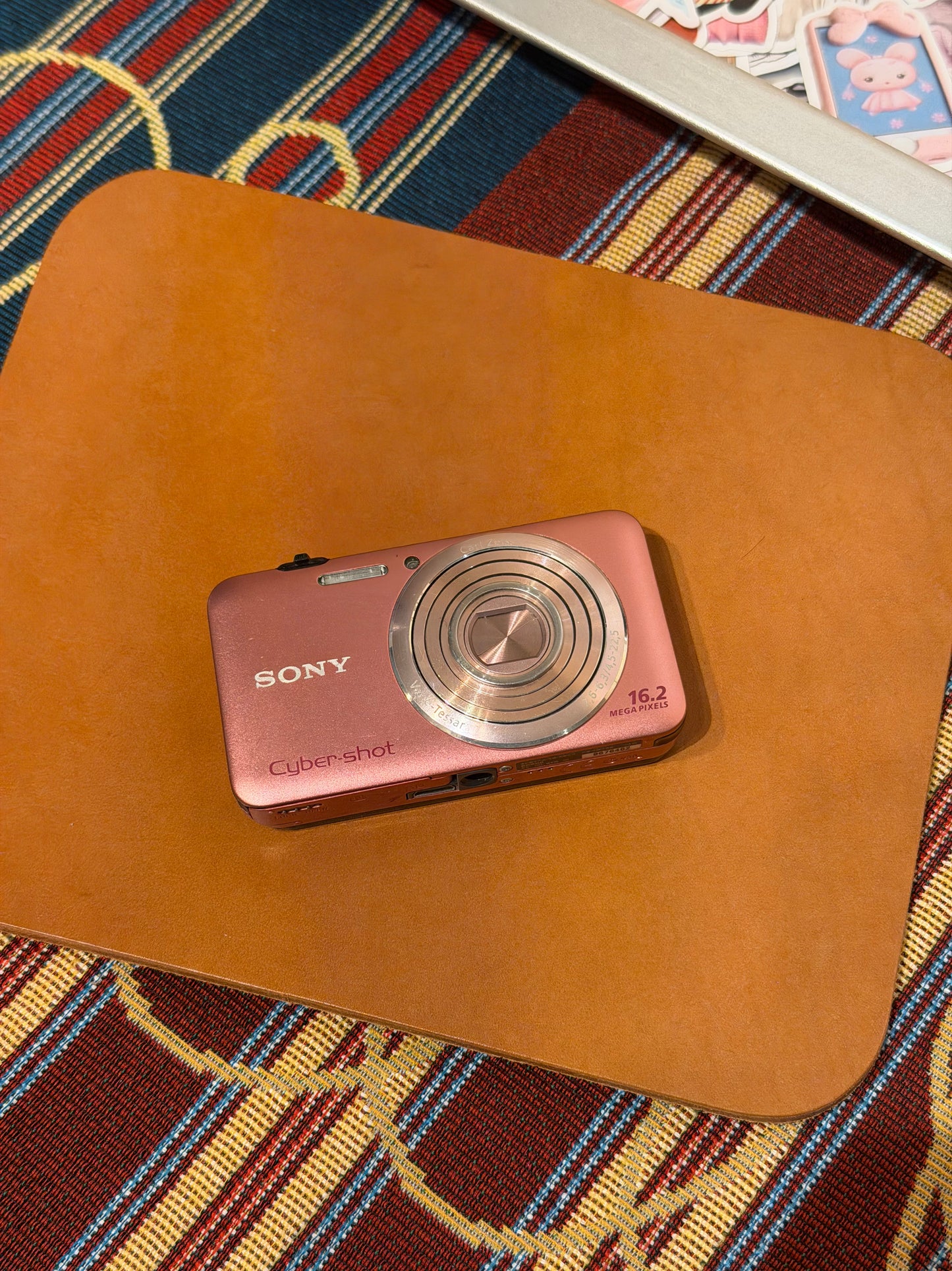 Sony Cyber-shot DSC-WX30 16.0MP Pink