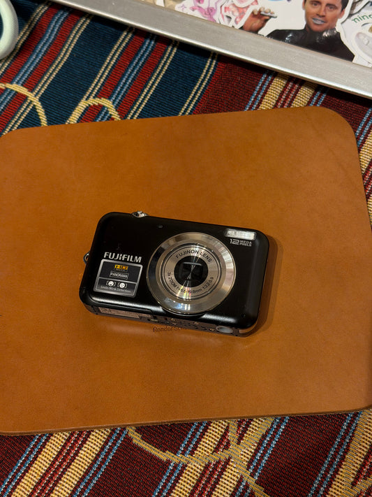 Fujifilm FinePix JV100 12MP Black